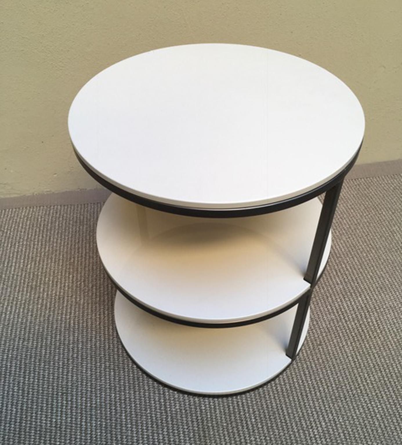 photo furniture Italian Design Round Side Table In Lacquered Wood And Iron