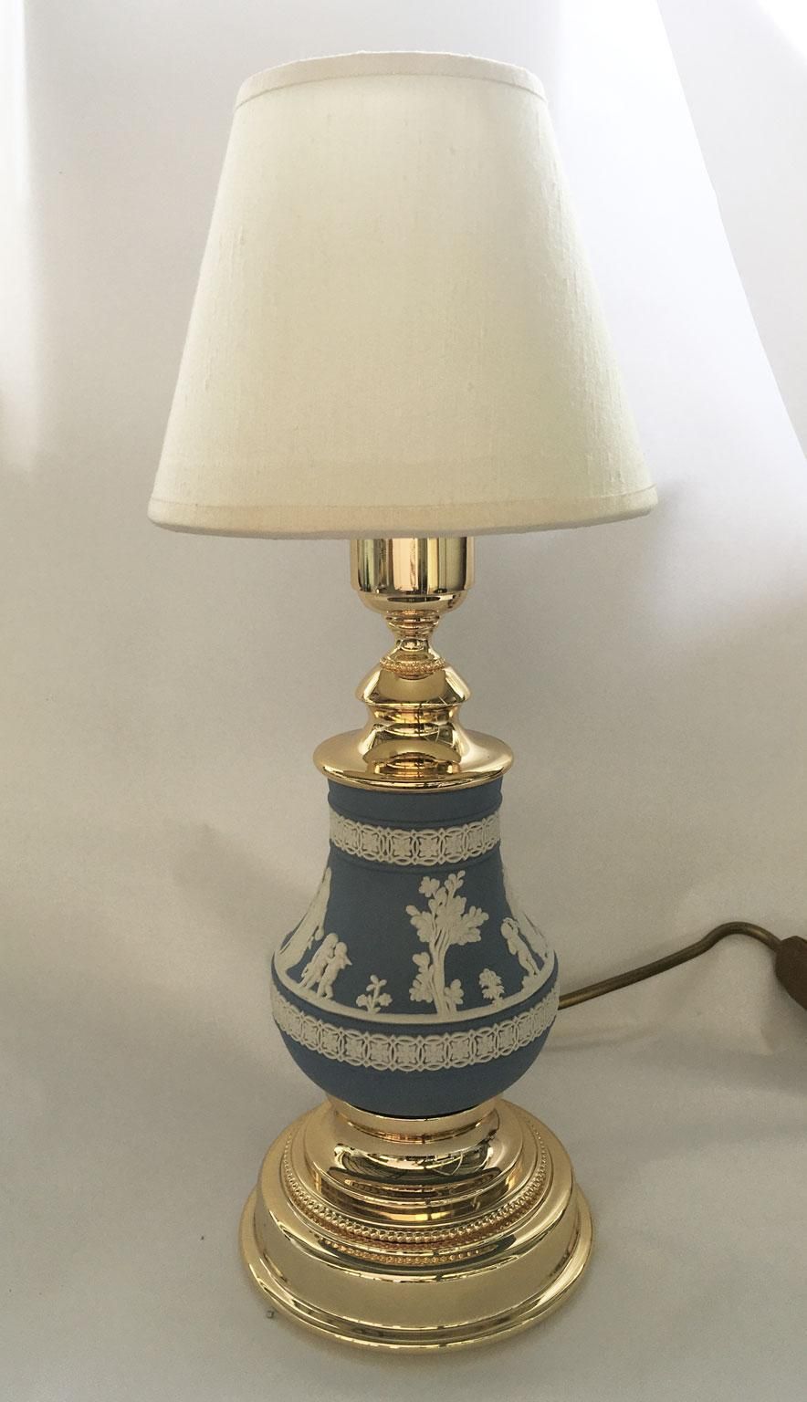 Italy 1970 Hollywood Regency Wedgwood Pale Blue Porcelain And Brass Table Lamp photo Lighting