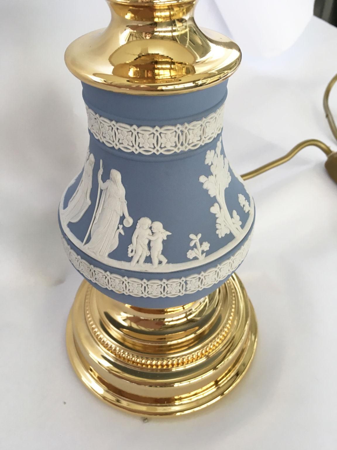 Italy 1970 Hollywood Regency Wedgwood Pale Blue Porcelain And Brass Table Lamp photo vinterior