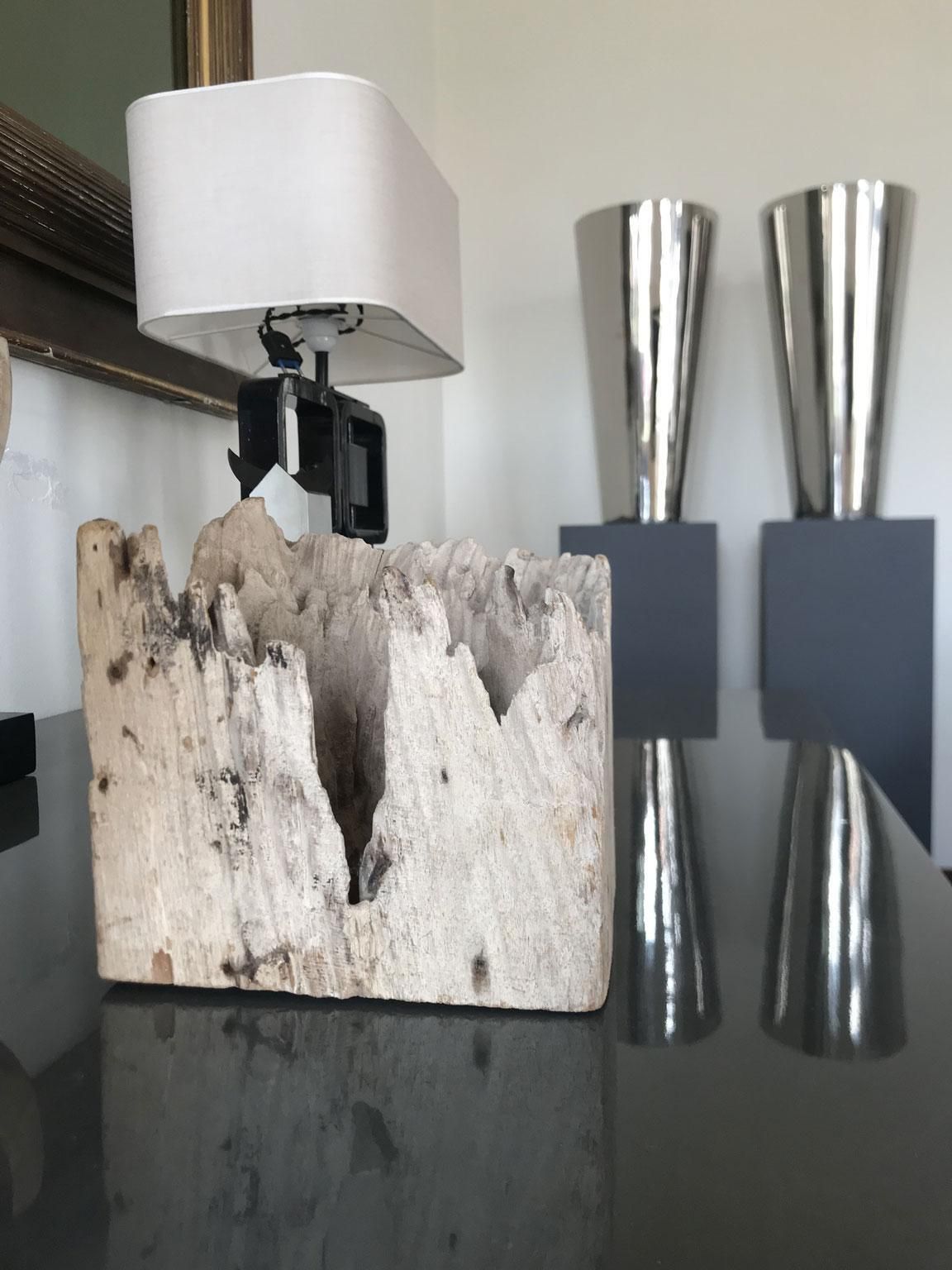 photo vintage Organic Modern Natural Wooden Hand Carved Abstract Sculpture Or Paperweights