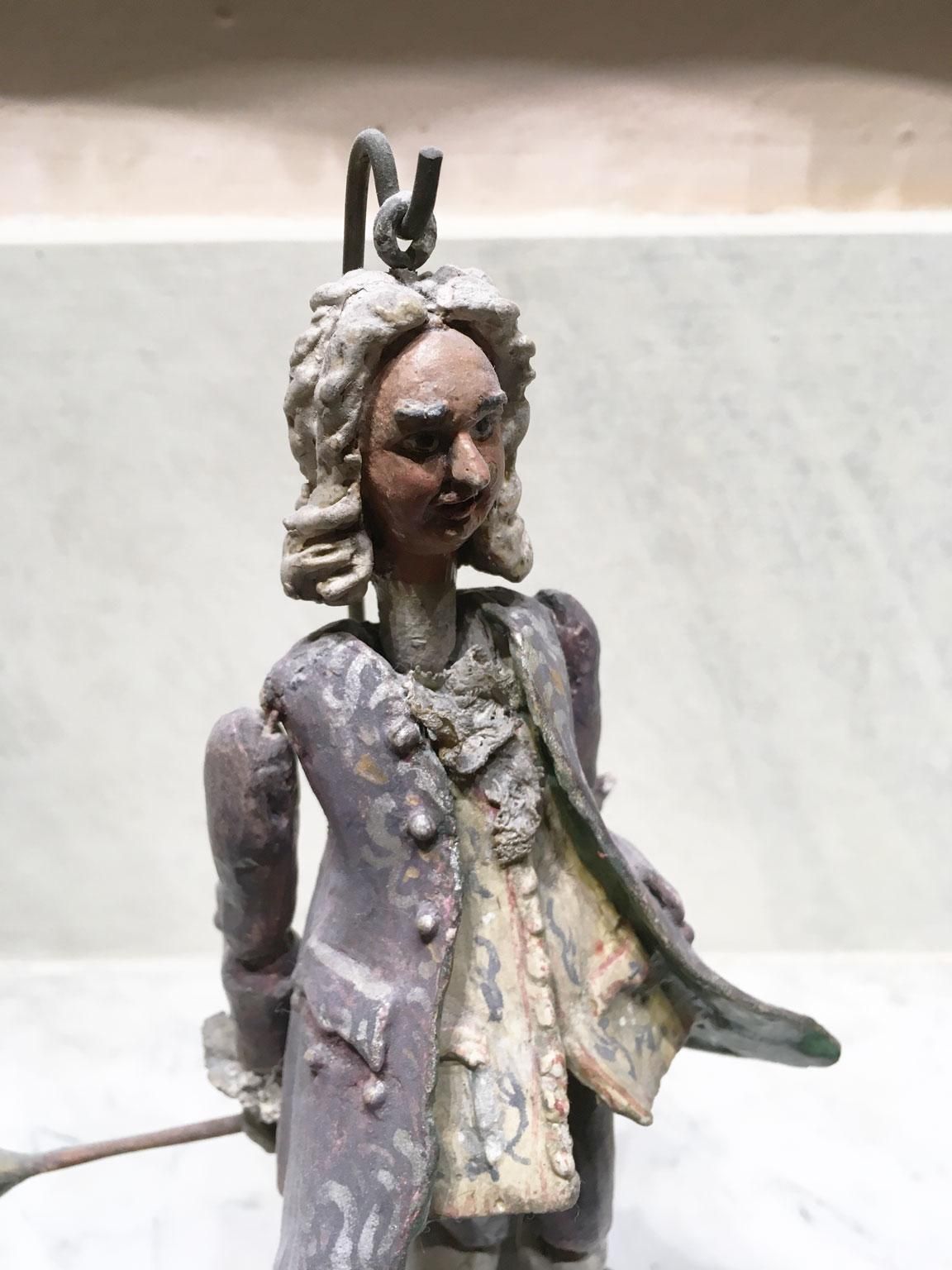 photo vintage 1750 Venezia Italy Set 7 Lacquered Puppets Polychrome Wooden And Papier Machè