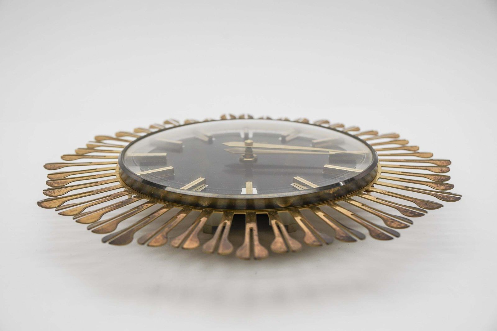 Mid Century Modern Sunburst Wall Clock By Dugena In Brass, 1960s, Germany photo vintage