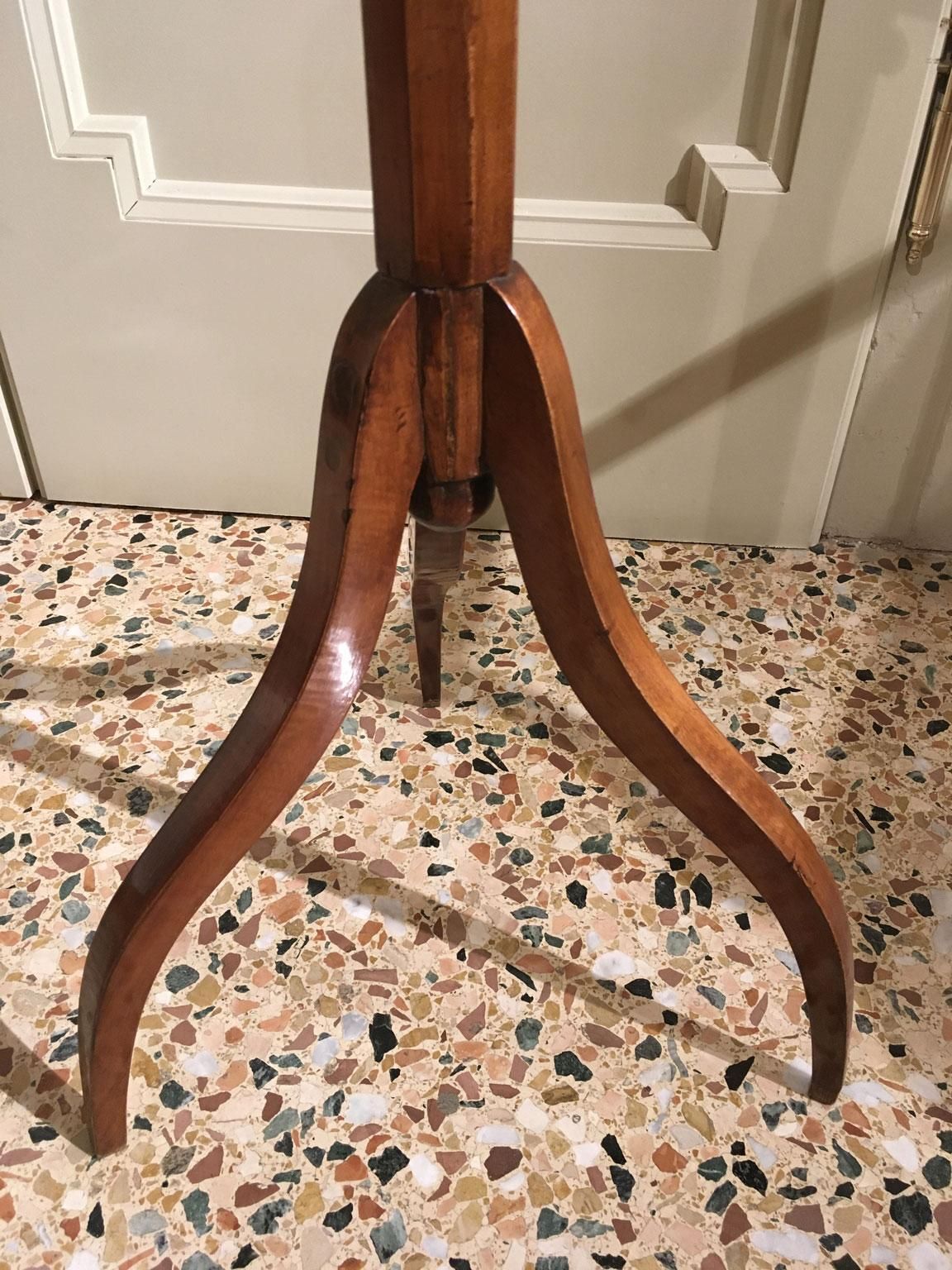 photo for sale Early 19th Century  Venezia Pair Of Inlaid Walnut Tobacco Boxes On Stands