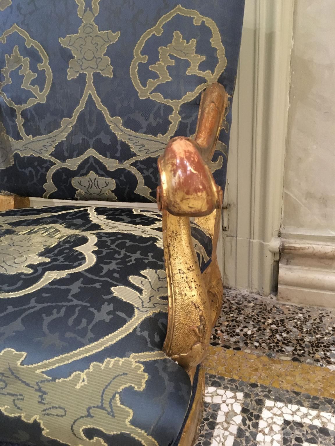 1750 Venezia Italy Pair Of Rococo Carved Giltwood Armchairs photo 20397.0