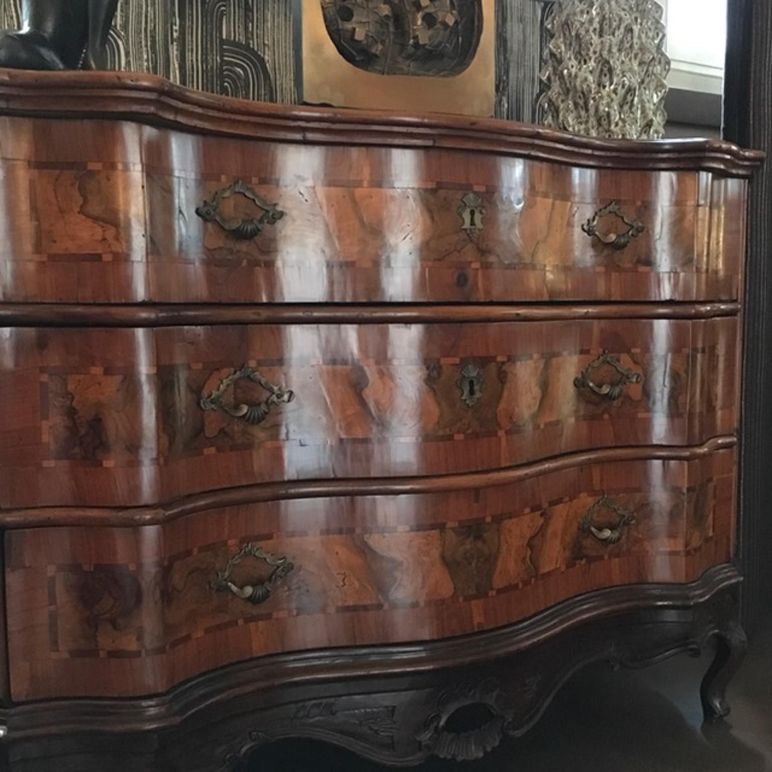 Furniture Italy Venezia 18th Century Baroque Olive And Briar Wood Chest Of Drawers photo