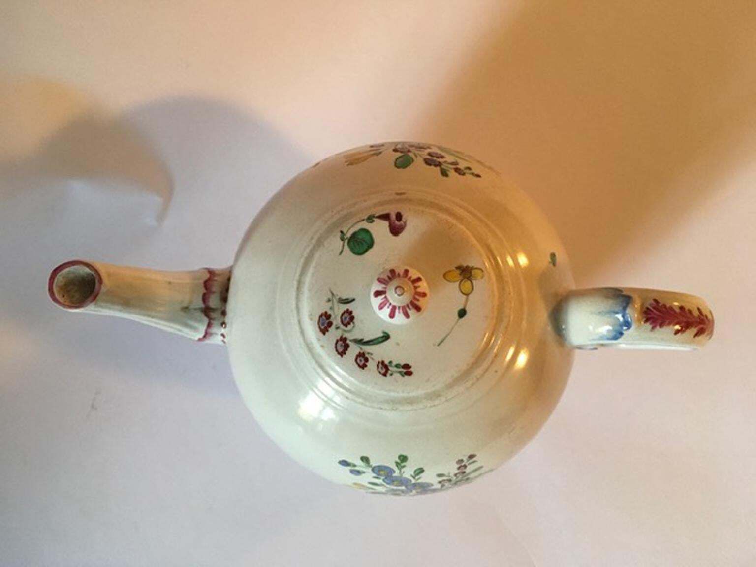 Italy Late 18th Century Doccia Richard Ginori Porcelain Tea Pot Floral Drawings photo Home Decor