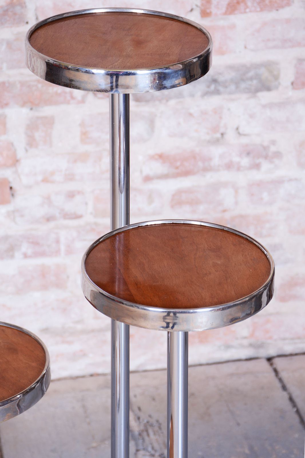 Restored Bauhaus Flower Stand, By J. Halabala For Up Závody, Czech, 1930s photo vinterior