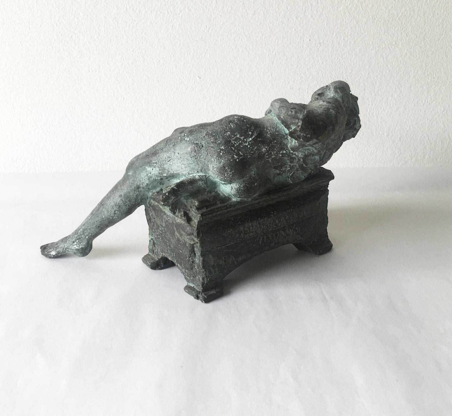 2006 Italy Bronze Sculpture By Ugo Riva Con Gli Occhi Nelle Stelle photo vintage