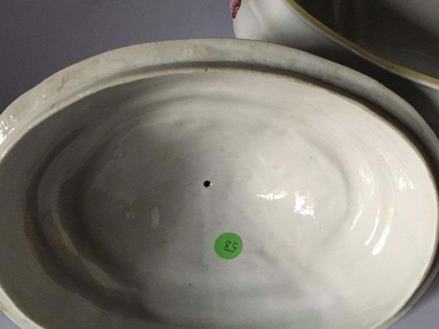 photo vinterior Italy Late 18th Century Porcelain Richard Ginori Doccia Soup Bowl