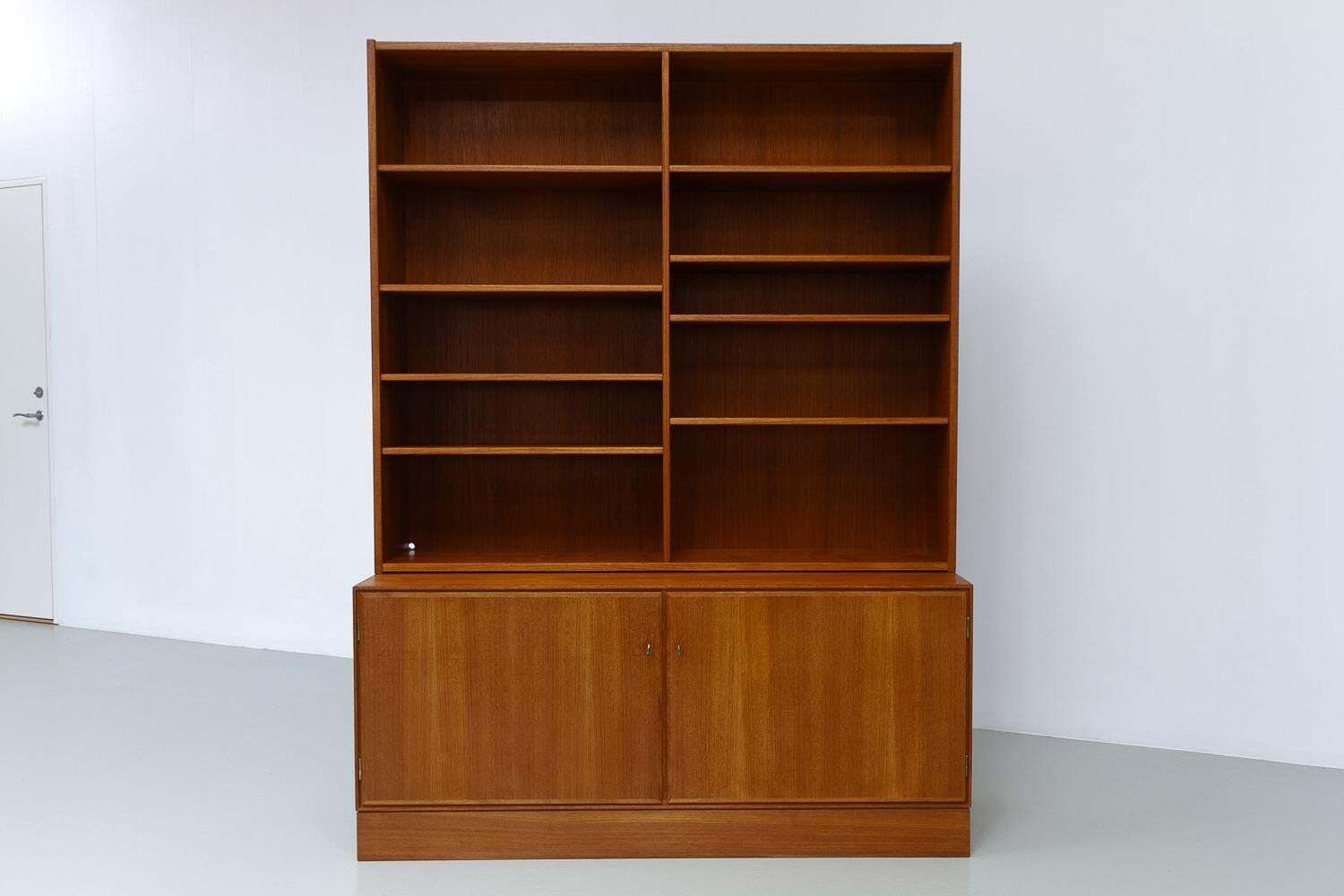 Danish Modern Teak Bookcase, 1960s. photo furniture