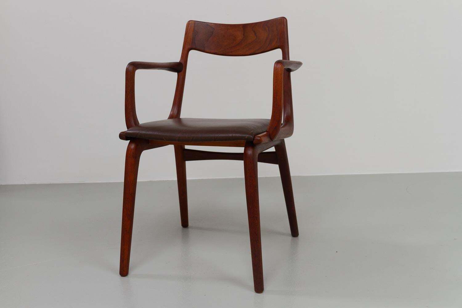 Boomerang Teak Armchair By Alfred Christensen For Slagelse Møbelværk, 1960s photo vinterior