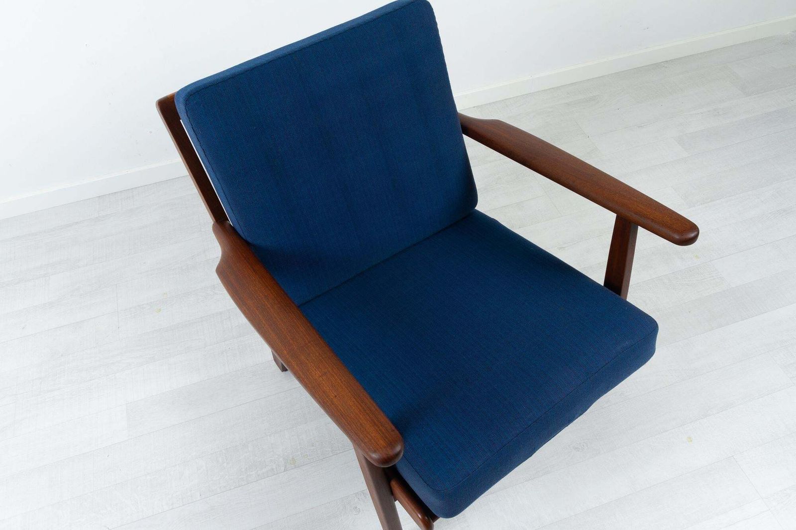 Vintage Danish Lounge Chair By Aage Pedersen For Getama, 1960s photo vintage