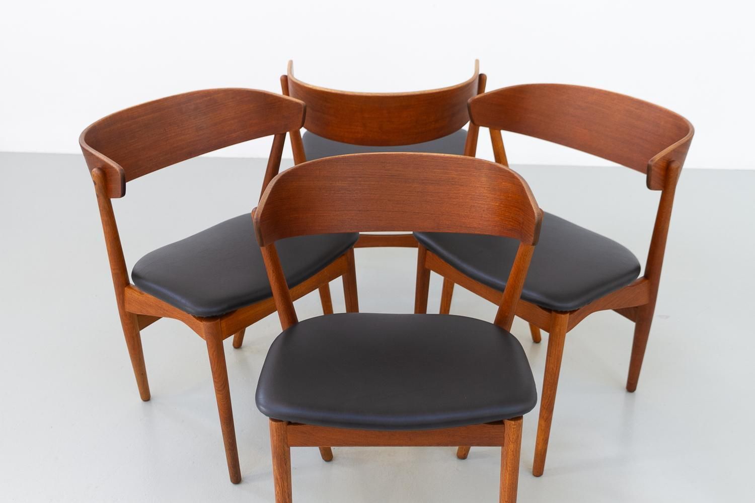 Furniture Vintage Danish Teak Dining Chairs No. 7 By Helge Sibast 1960s Set Of 4 photo