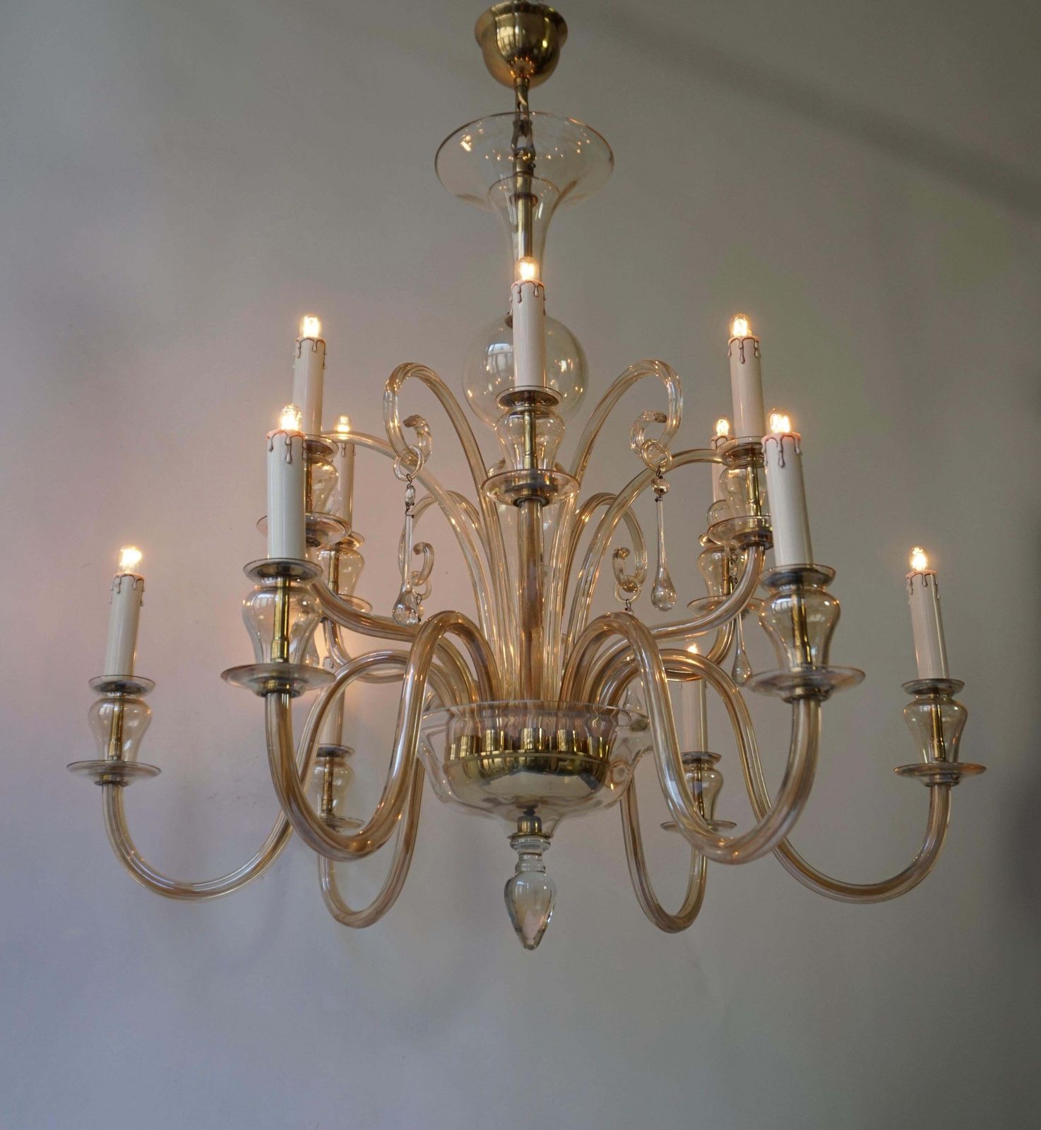 photo for sale Italian Midcentury Style Hand Blown Murano Venetian Glass Chandelier
