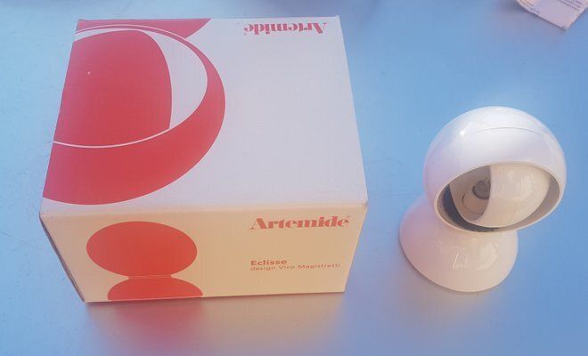 Miniature Lamp With Battery Eclisse By Vico Magistretti For Artemide photo for sale