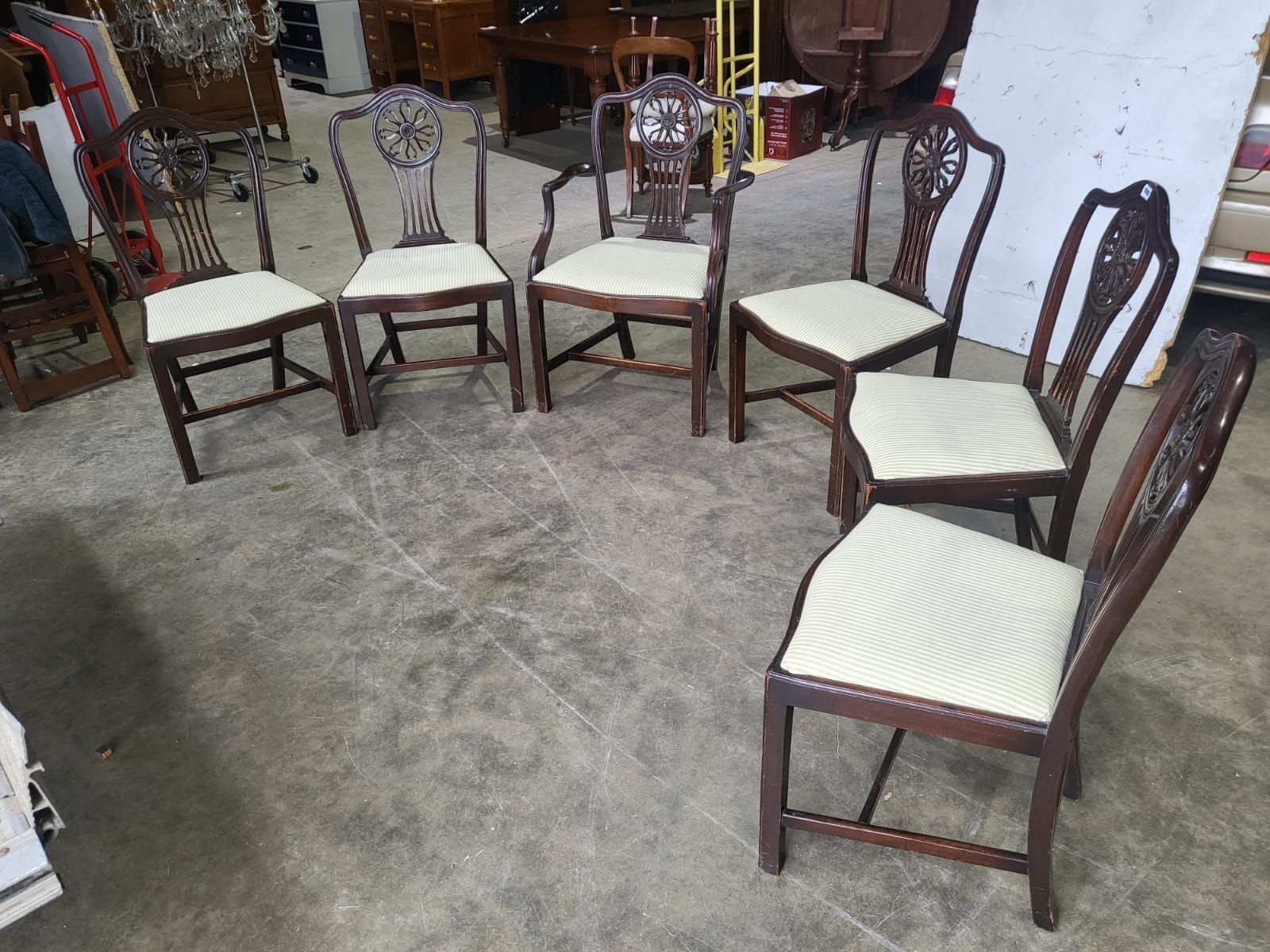 Six Antique Serpentine Georgian? Mahogany Dining Chairs Slat Back Carvers