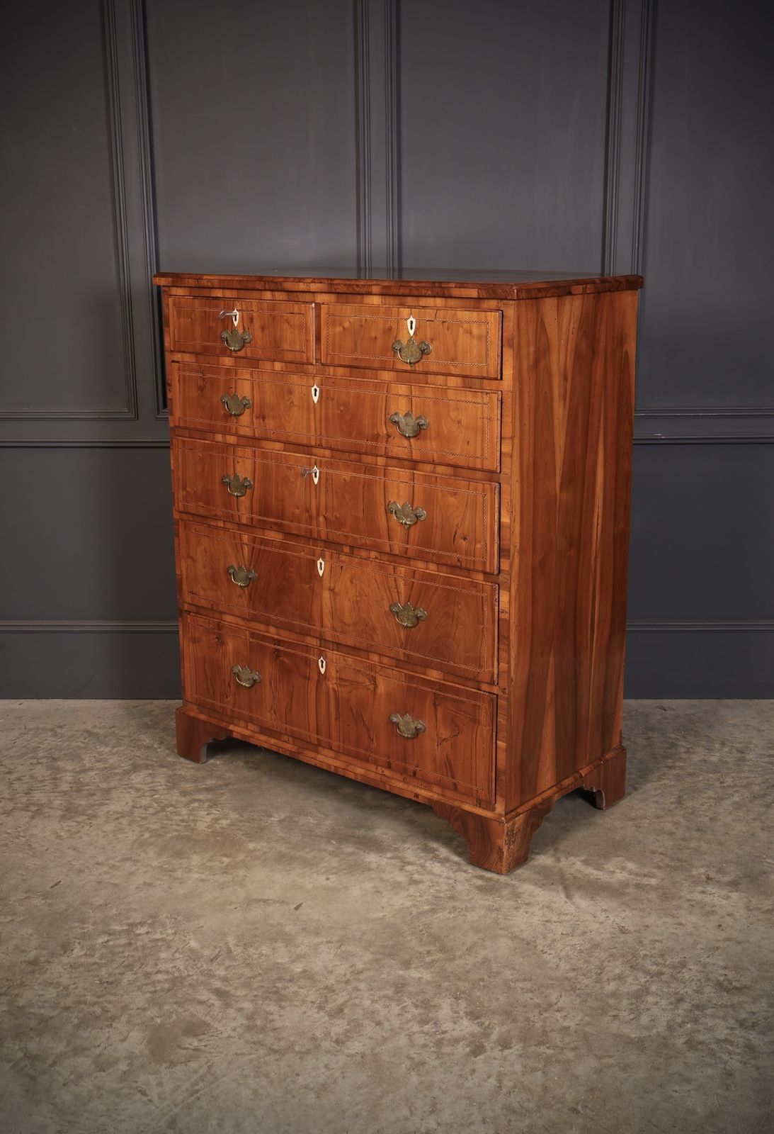 George III Walnut Chest Of Drawers photo buy