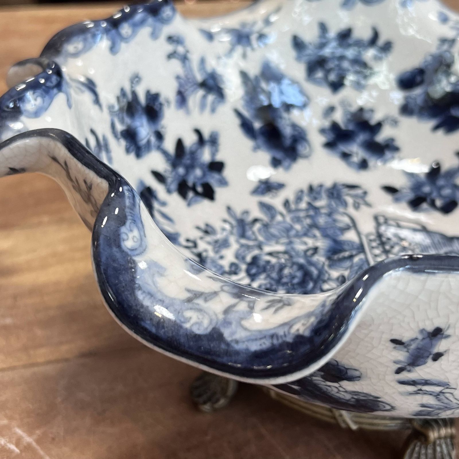 Antique 1920s Chinese Porcelain Fruit Bowl With Ruffle Lip & Crackle Glaze photo vintage
