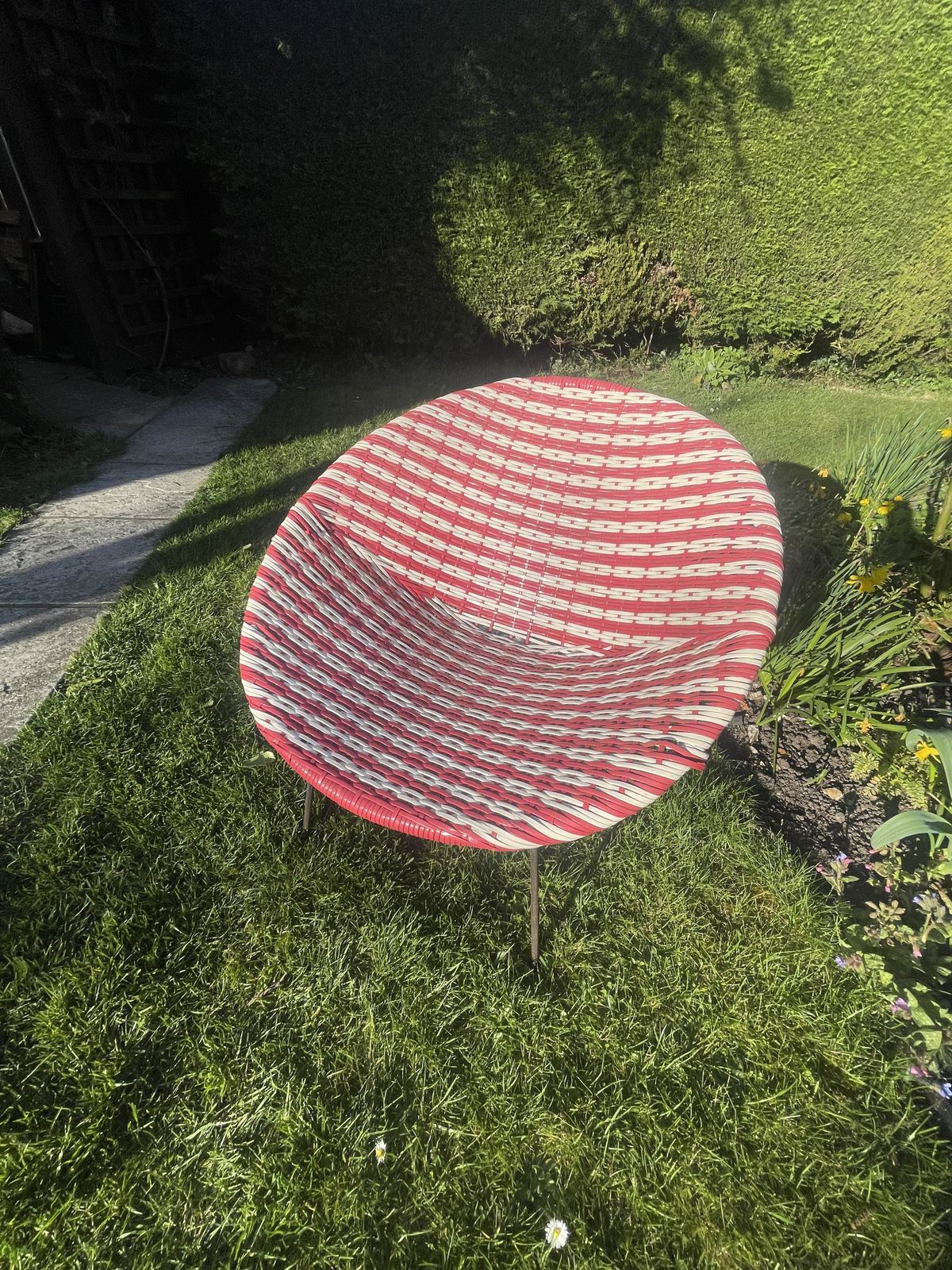 1950’s / 1960’s Red & White Vinyl Chair photo furniture