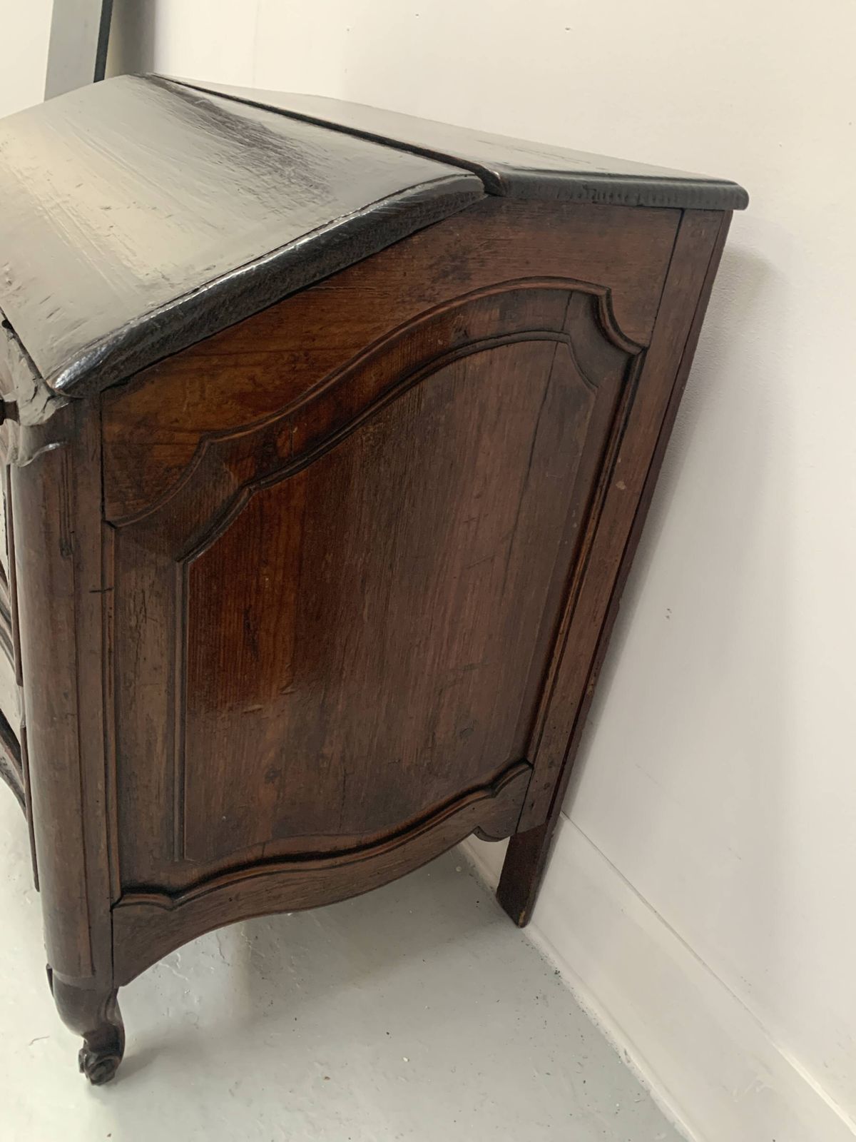 Master Piece Of Furniture In Carved Oak 18th Century Chest Of Drawers photo buy