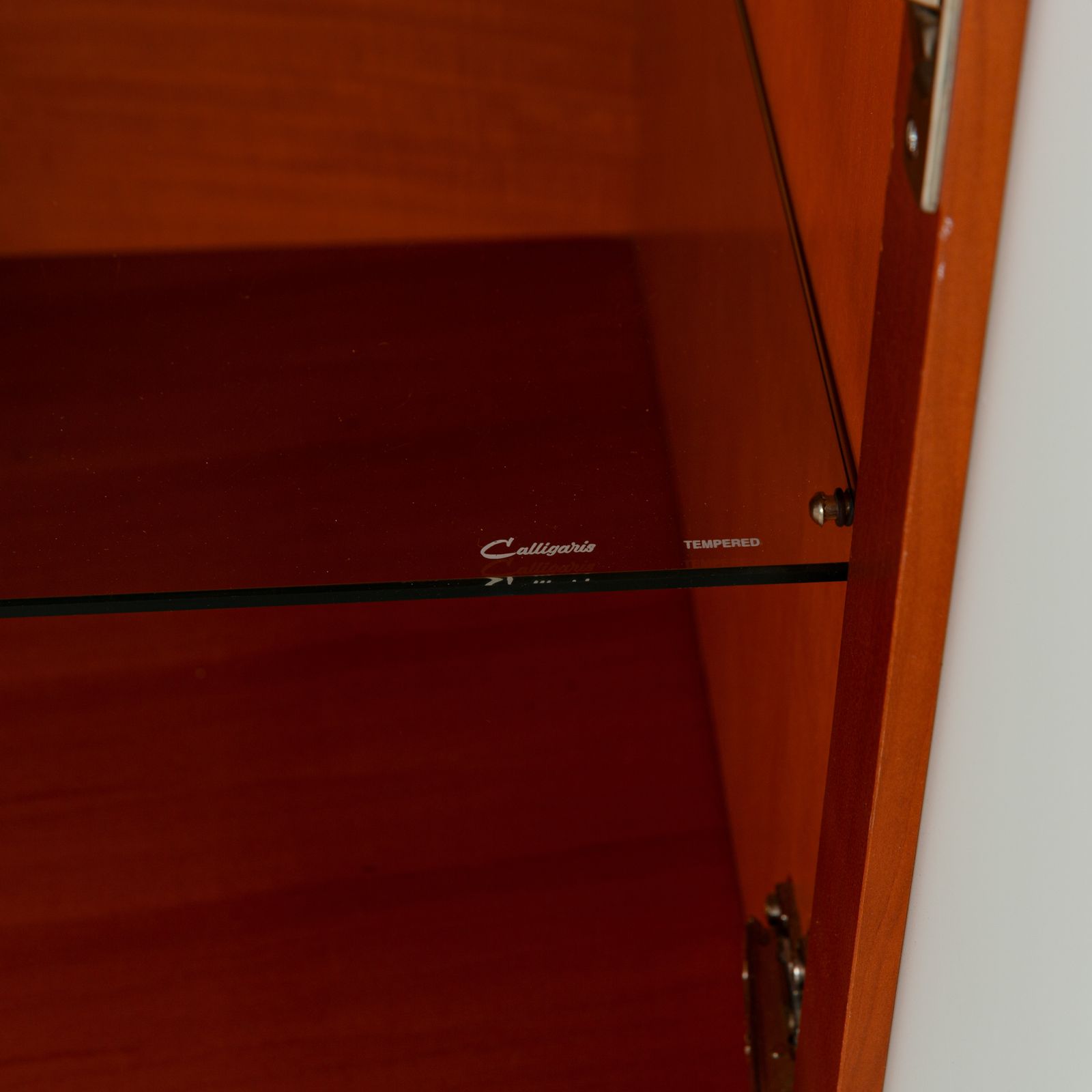 Mobilier Buffet Calligaris Credenza en bois brun photo