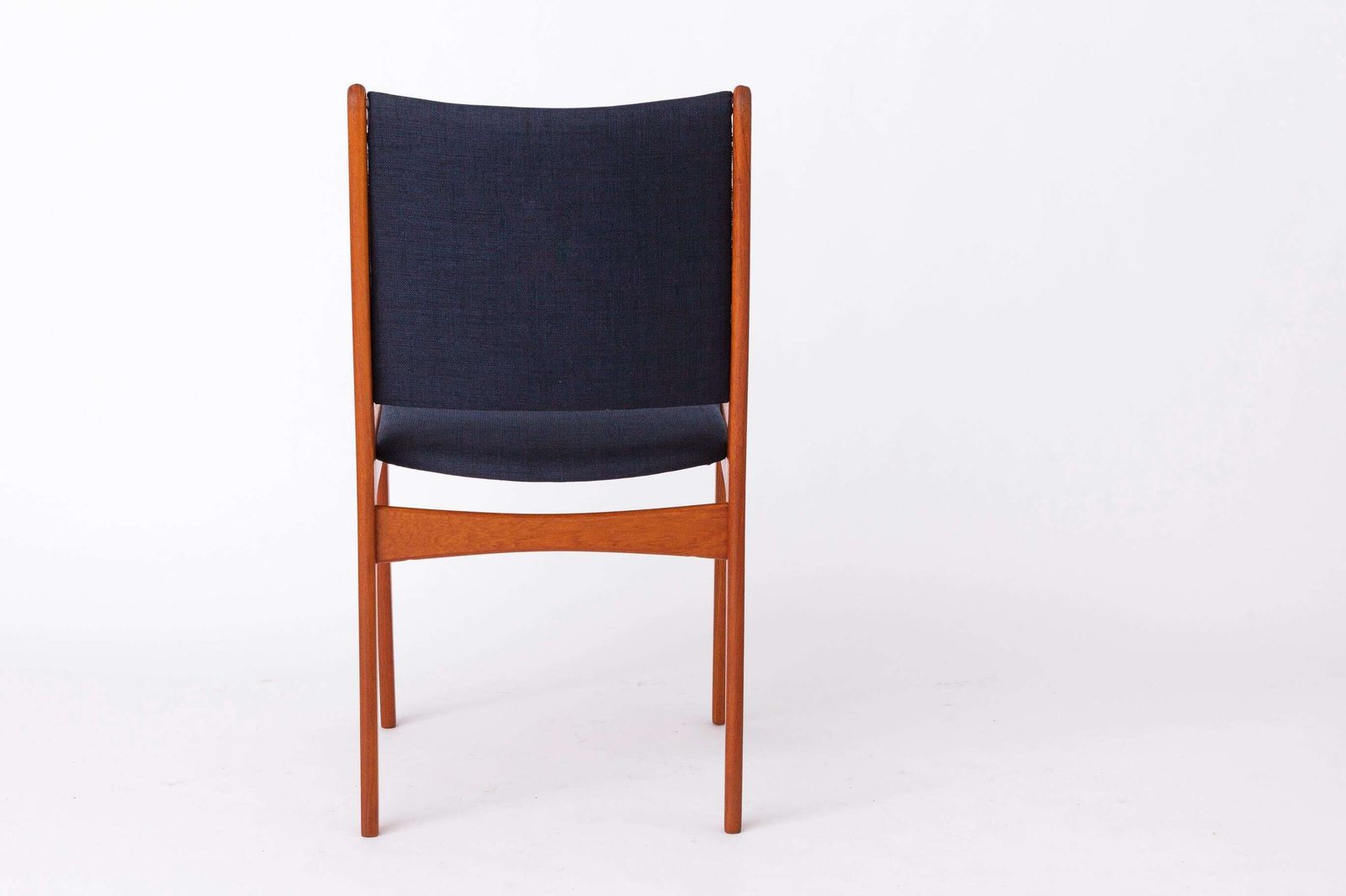 Set Of 5 Johannes Andersen Dining Chairs | Danish Teak Mid Century Design | 1960s Vintage Elegance photo vintage
