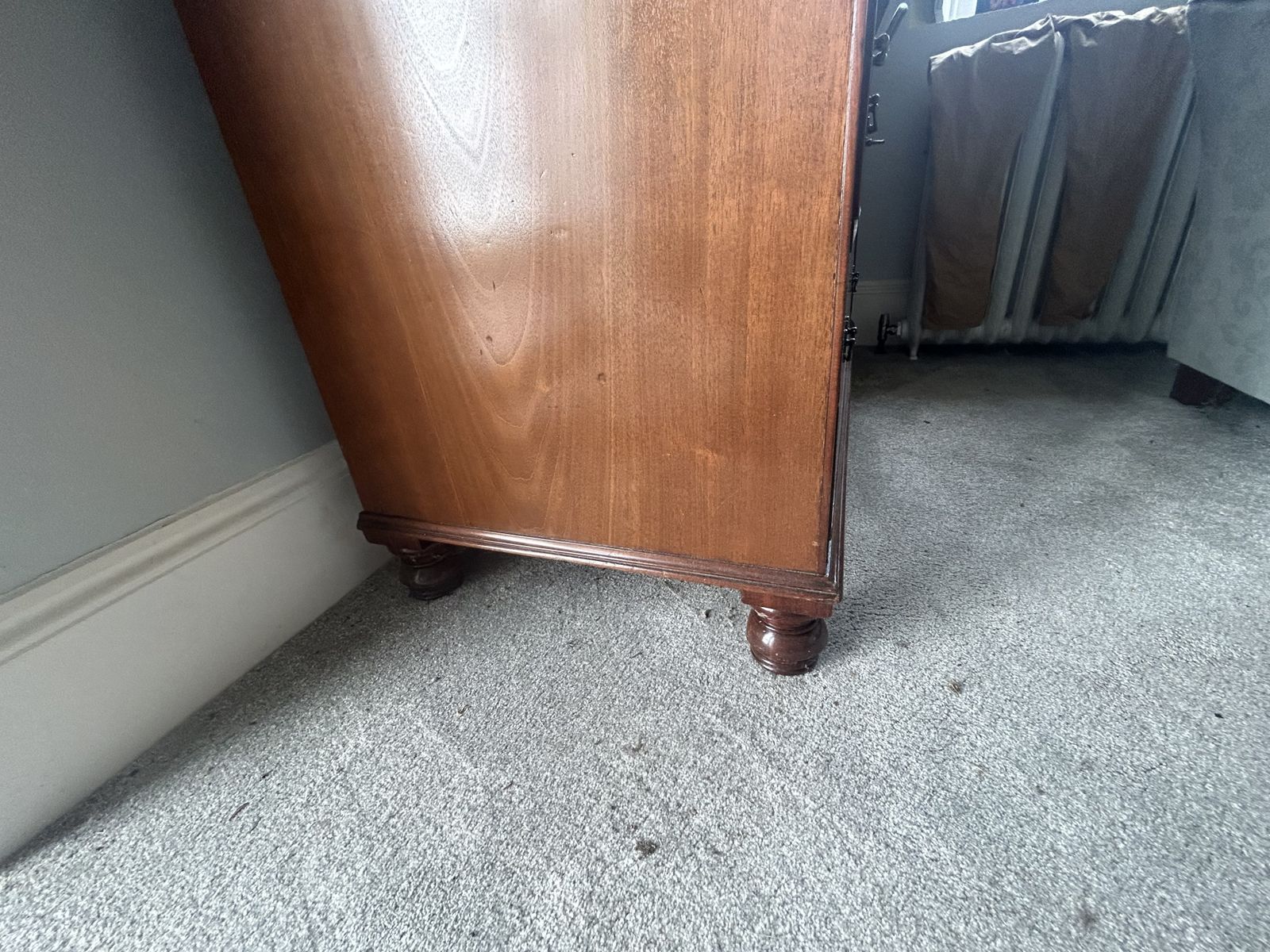 Georgian 1800s Figured Mahogany Linen Press Wardrobe photo furniture