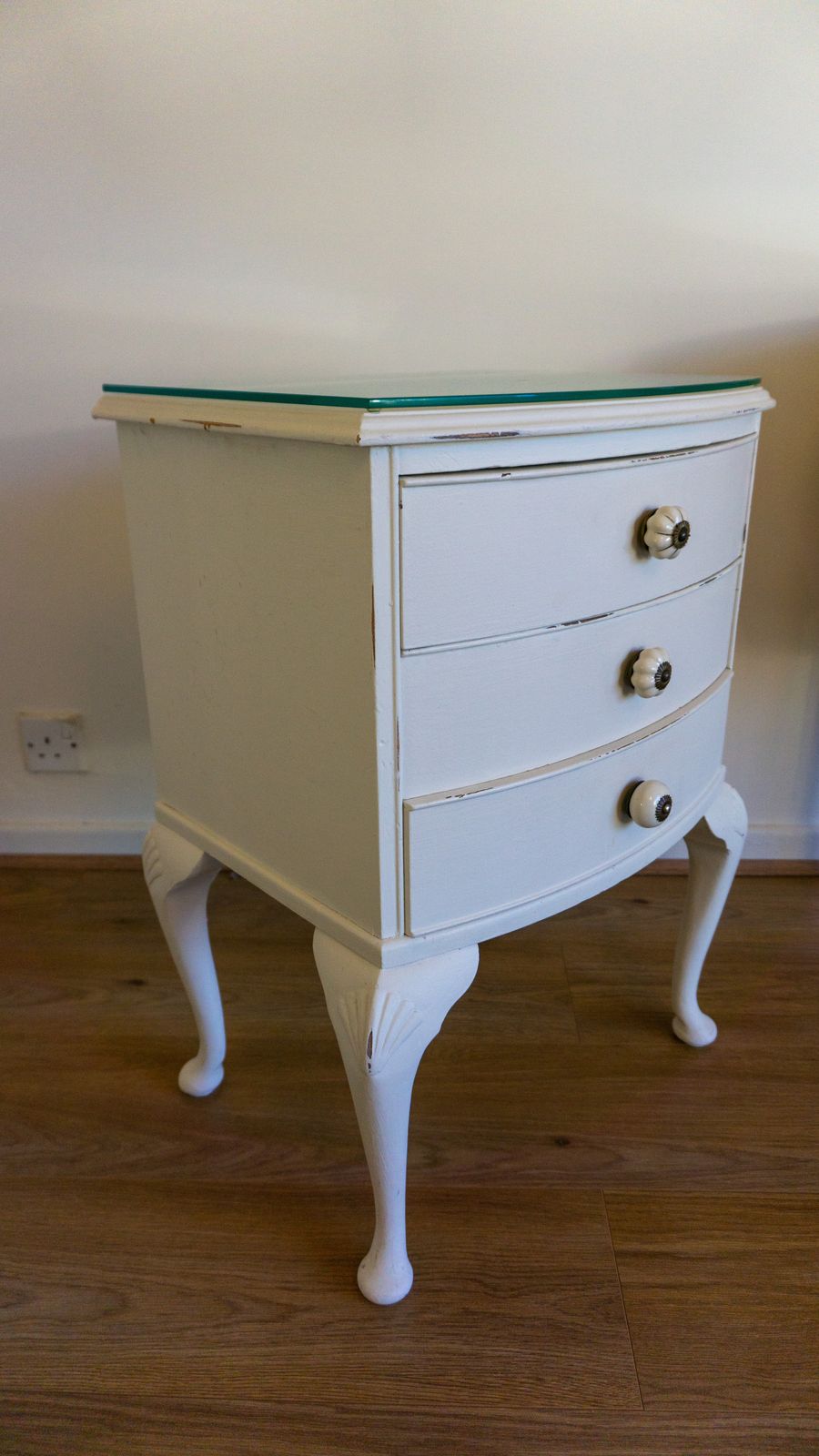 photo buy Ivory 3 Piece Bespoke Hand Painted Bedroom Set (French Louis)