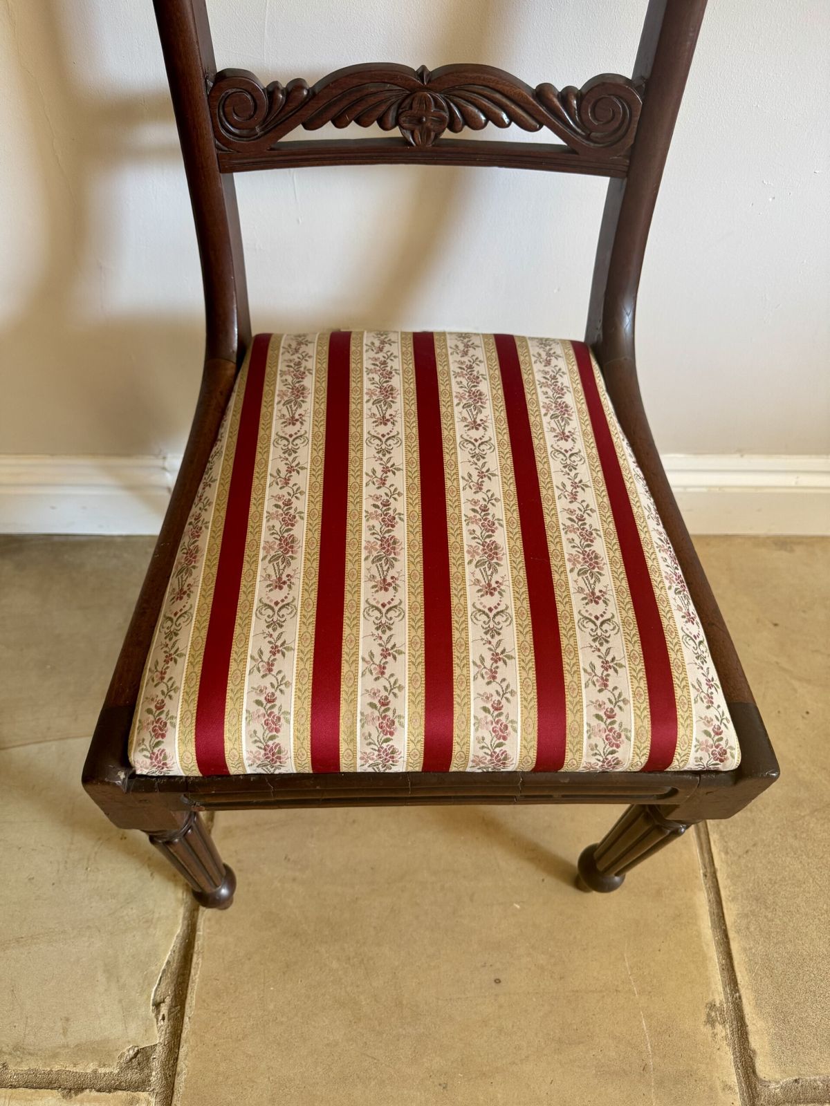 Elegant Set Of Four Antique Regency Quality Mahogany Dining Chairs photo for sale