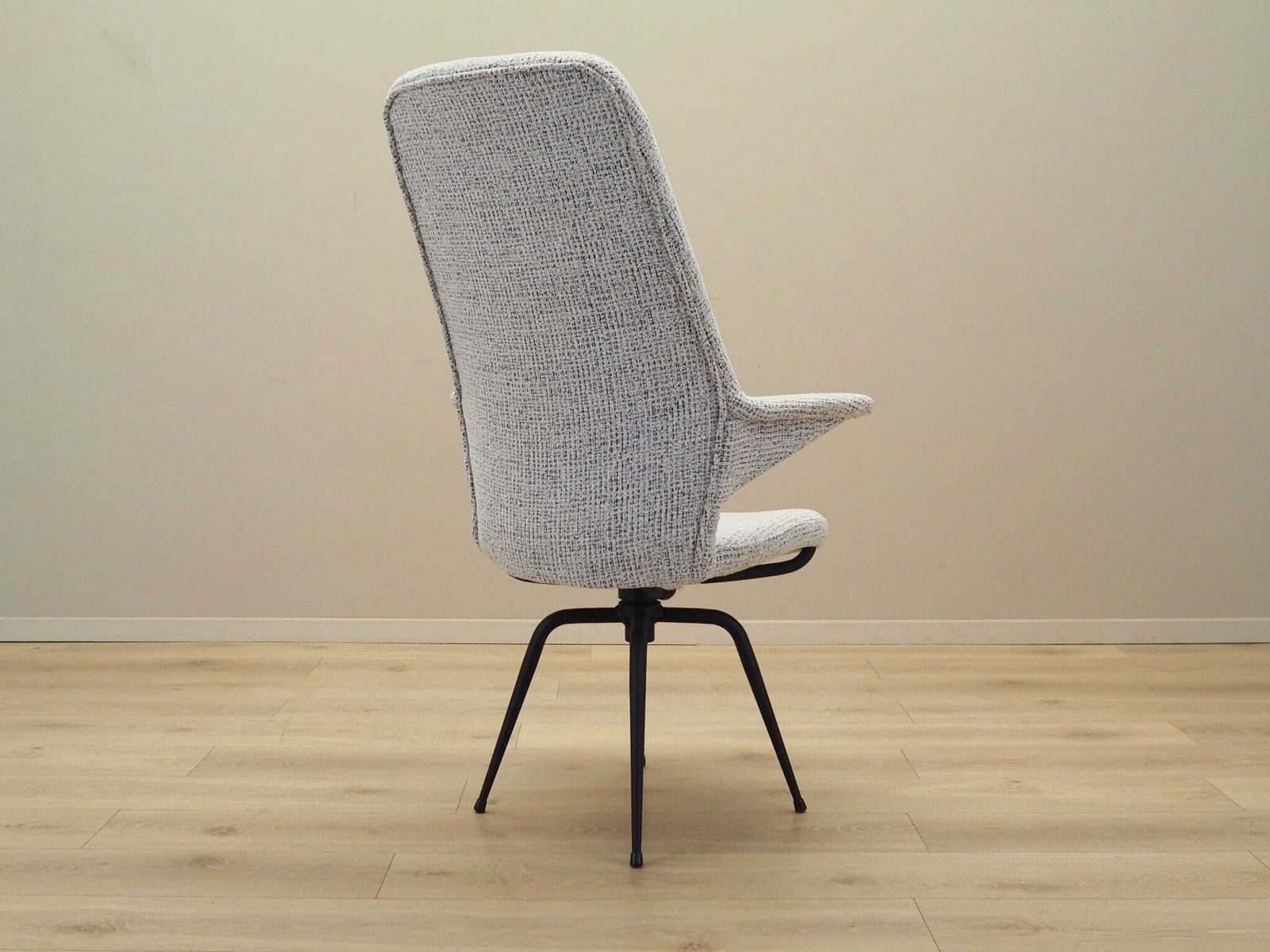 Swivel Armchair, Italian Design, 1970s, Production: Italy photo buy