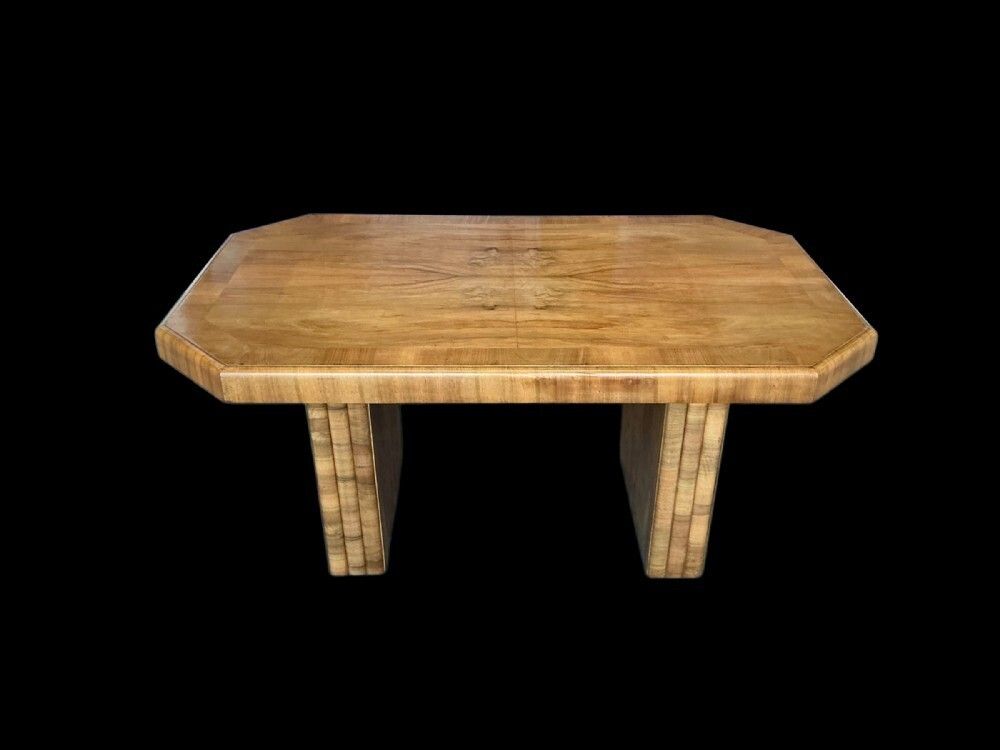 photo furniture Art Deco Dining Table