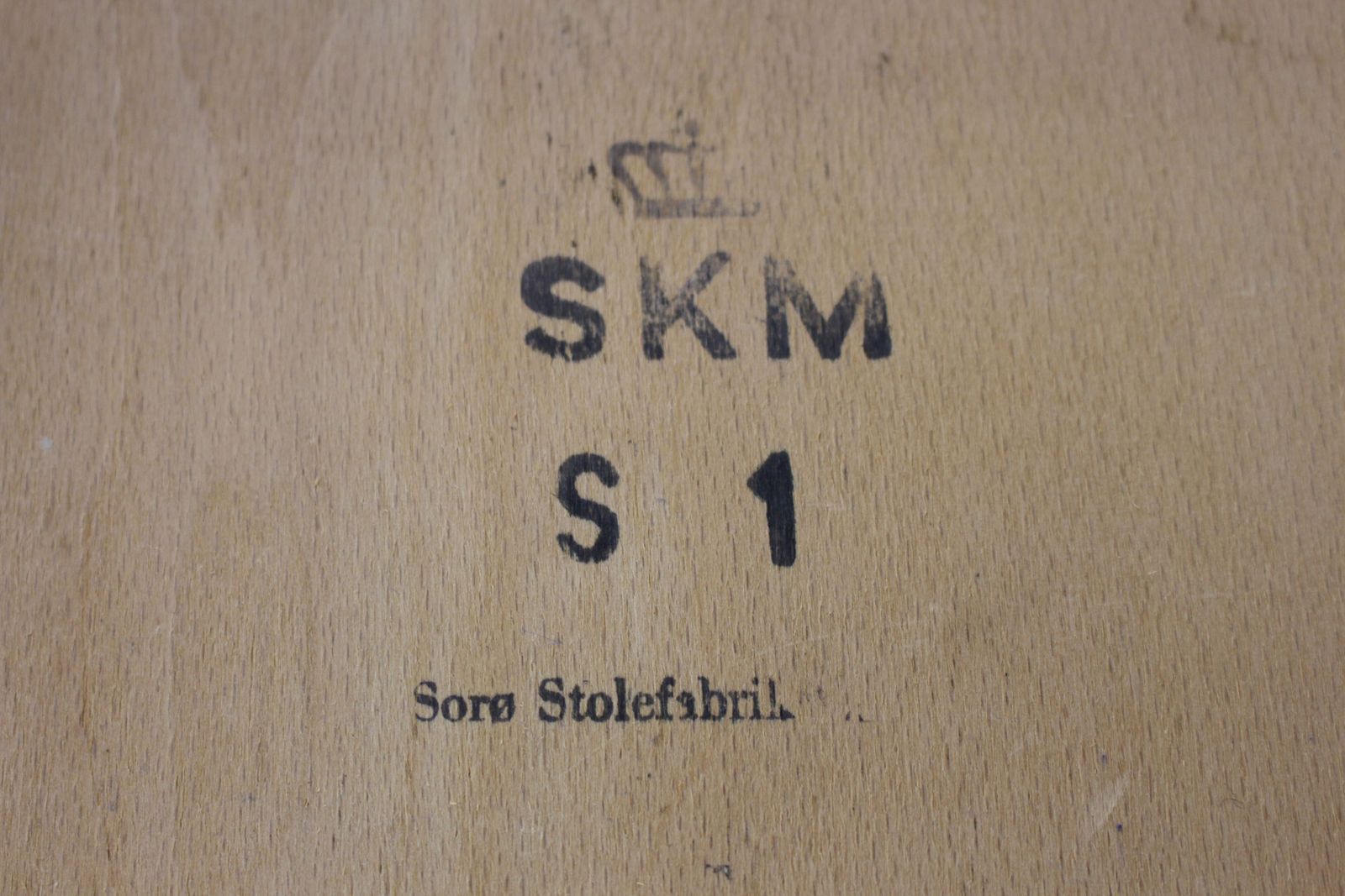 photo furniture Soro Danish Teak And Oak Desk Chair In Kit Kemp Fabric