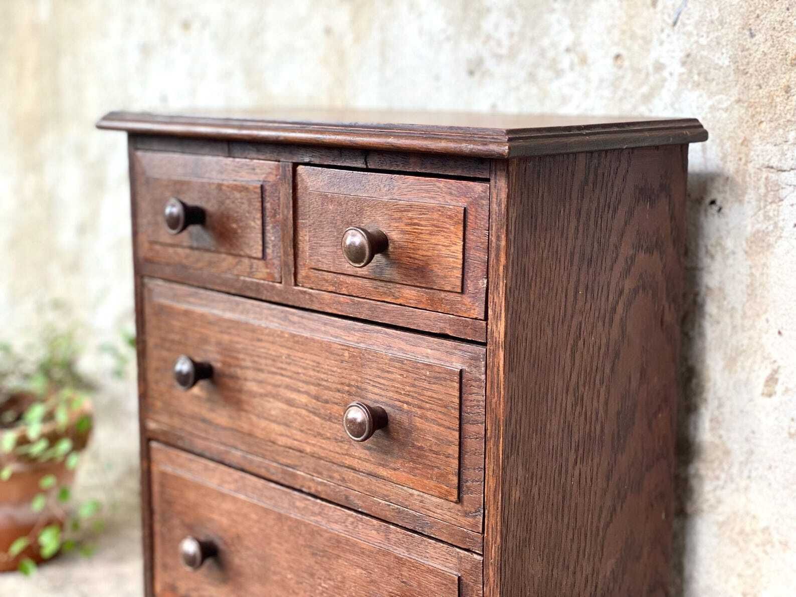 Antique Victorian Oak Miniature Chest Of Drawers   Apprentice   Desktop photo vinterior
