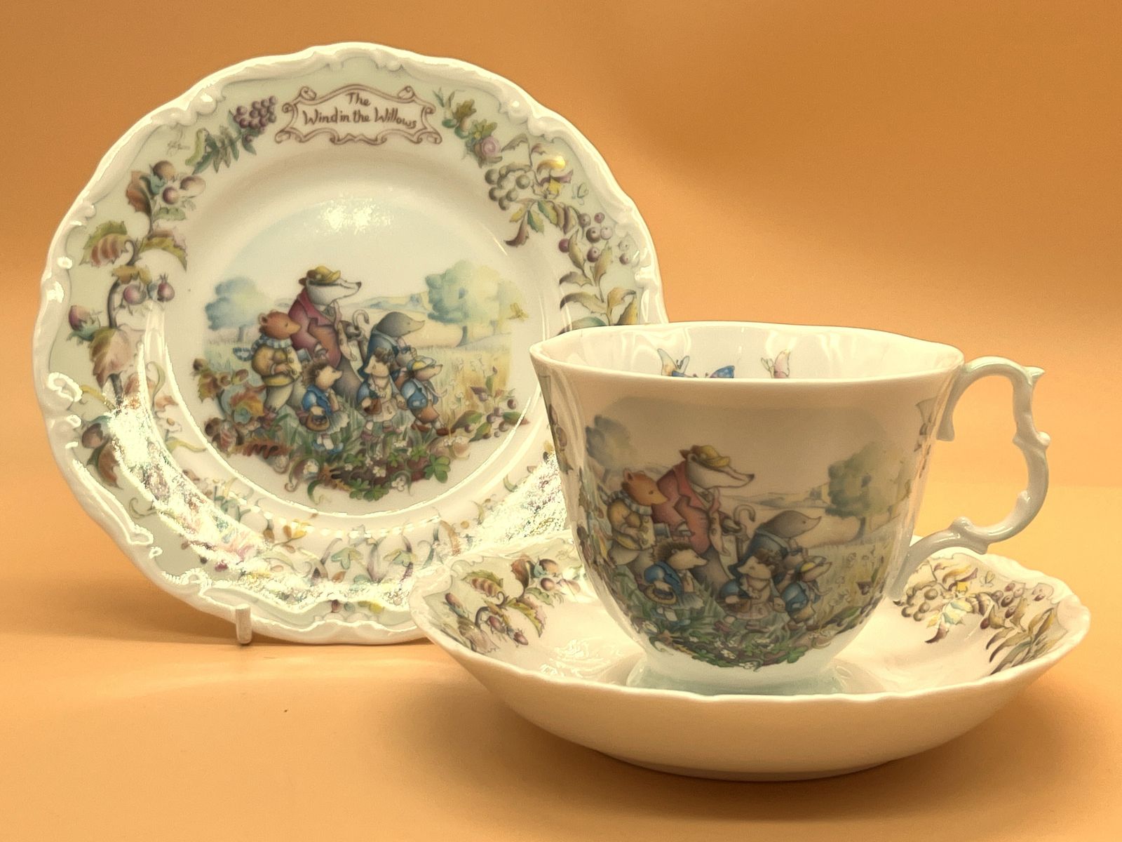 Royal Albert China Wind In The Willows Autumn In Wild Wood Design Tea Cup, Saucer & Side Plate Trio. C1987.