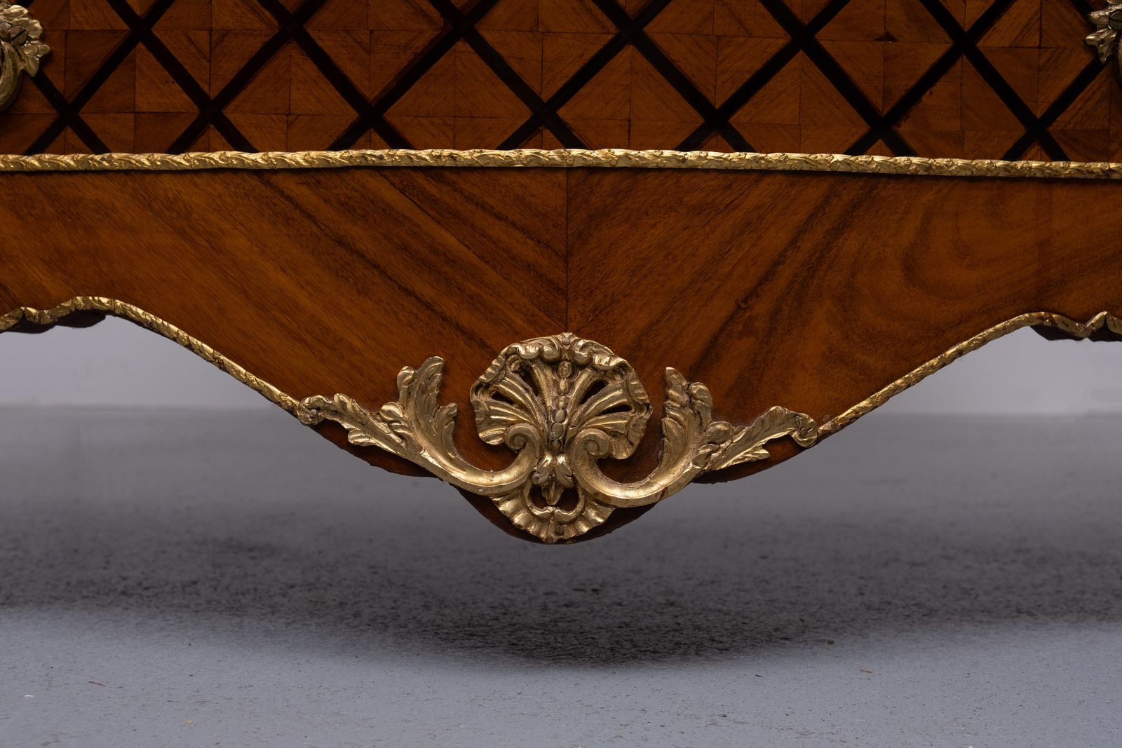 Stunning Dutch Louis XV Checkerboard Inlay Chest Of Drawers photo 2600.0