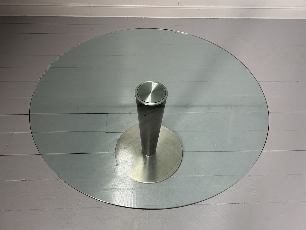 Gallotti And Radice “Upside 14” Round Circular Glass Top Dining Table photo for sale