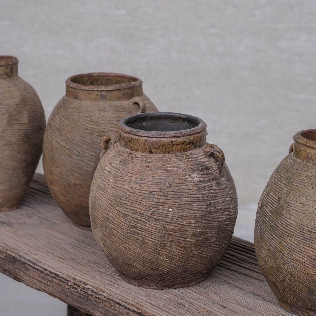 Vintage Ceramic Asian Water Pot photo 234.0