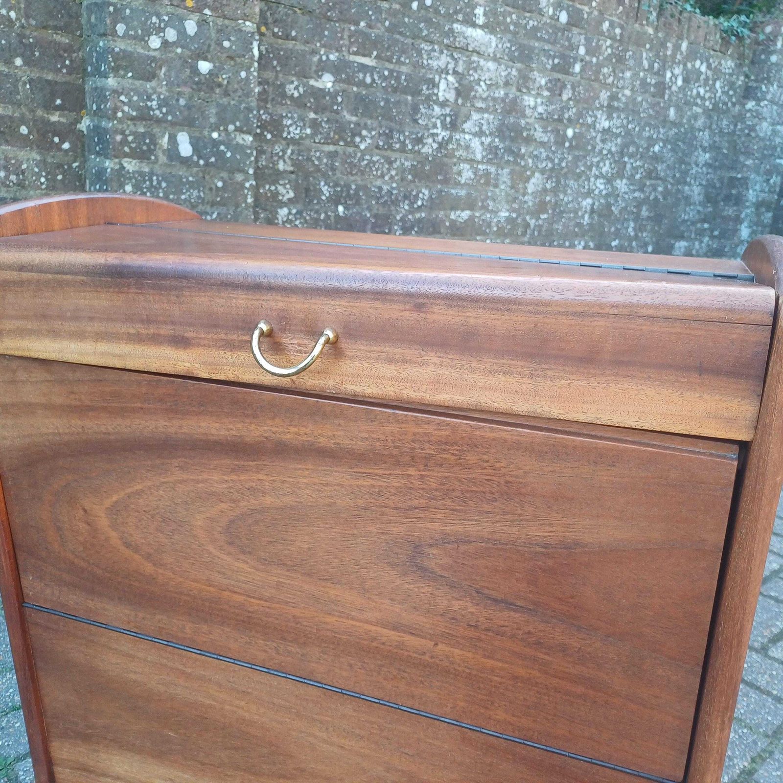 Genius Vintage Retro 1950s 60s Solid Wood Cocktail Drinks Trolley – Restored Mid Century Bar Cabinet, Atomic Design photo vintage