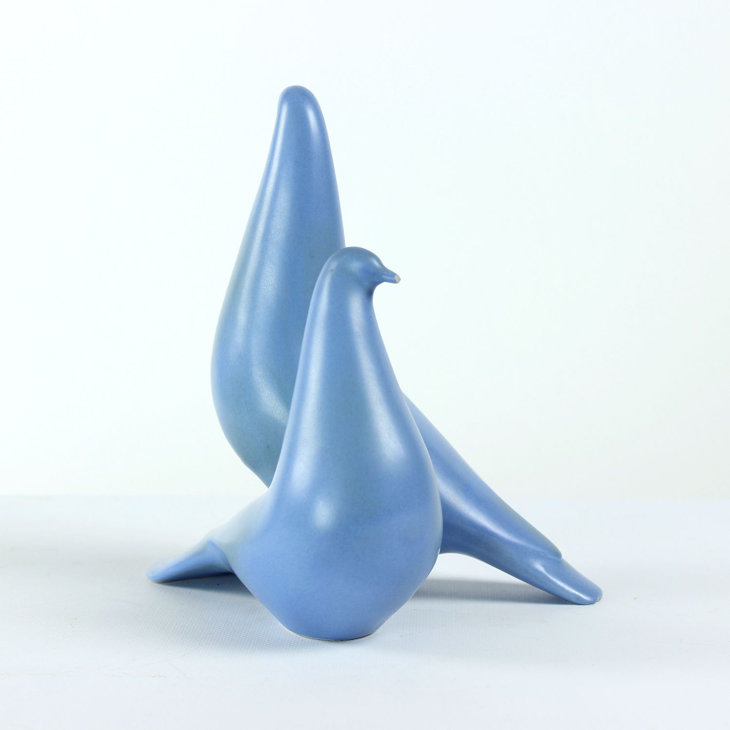 Ceramic Sculpture Of Two Blue Doves,  Keramia 1960s photo Art