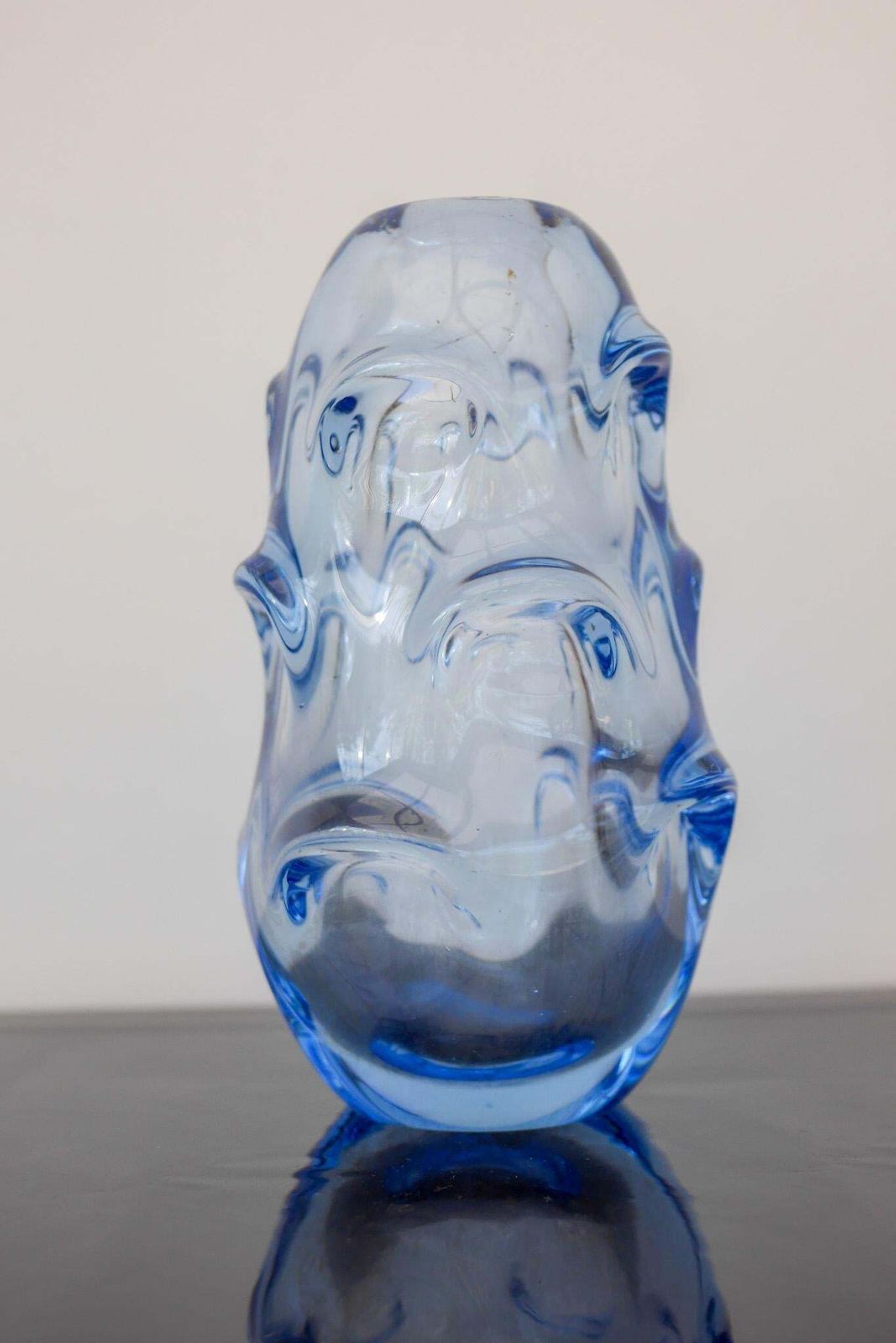 photo vinterior Pale Baby Blue Art Glass Vase By Börne Augustsson For åseda, Sweden