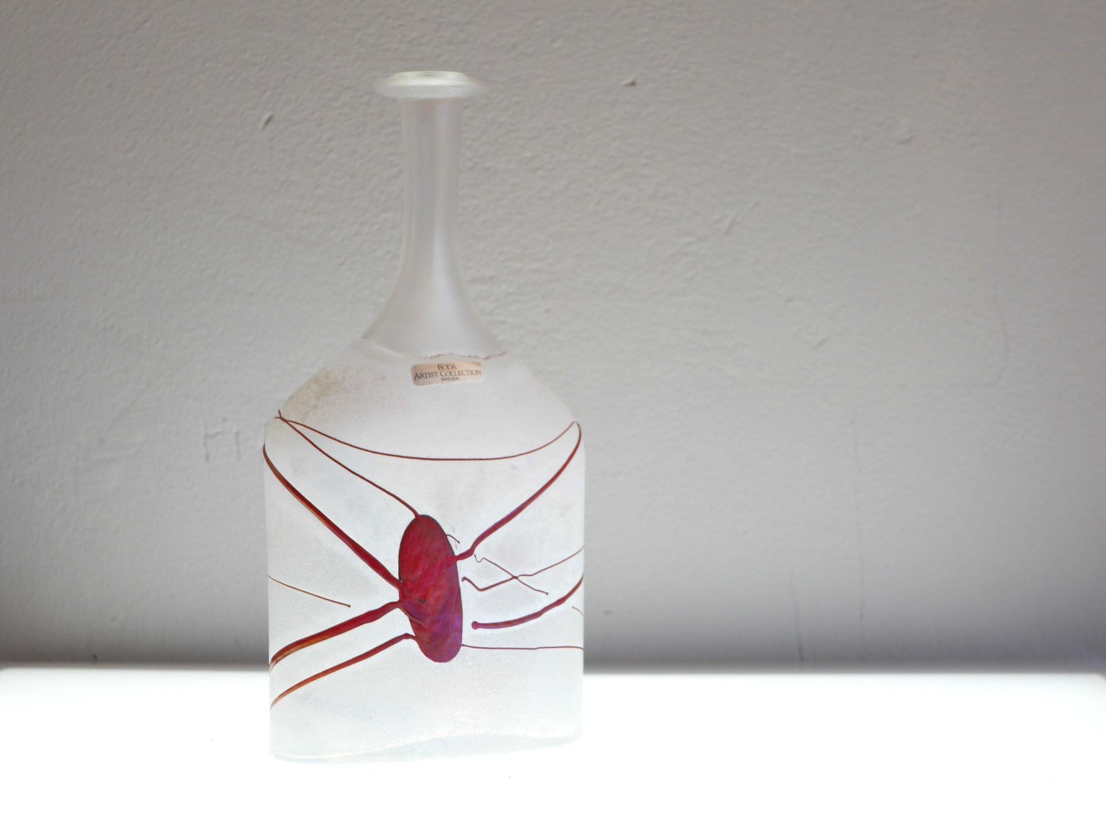 Glazen Kunstvaas Uit De "Artist Collection" Van Vallien, Kosta, Zweden photo furniture