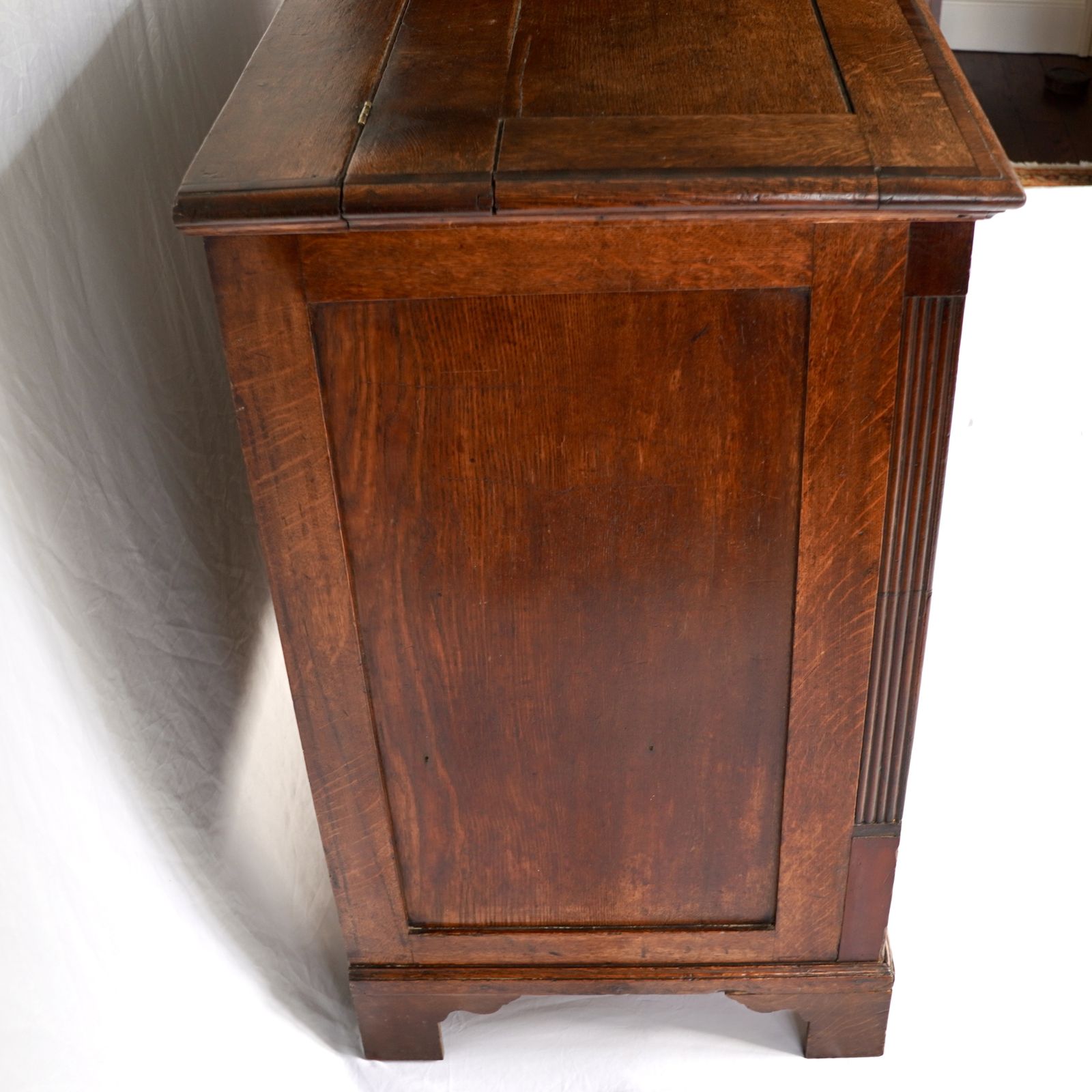 Georgian Oak Lancashire/ Mule Chest photo vinterior