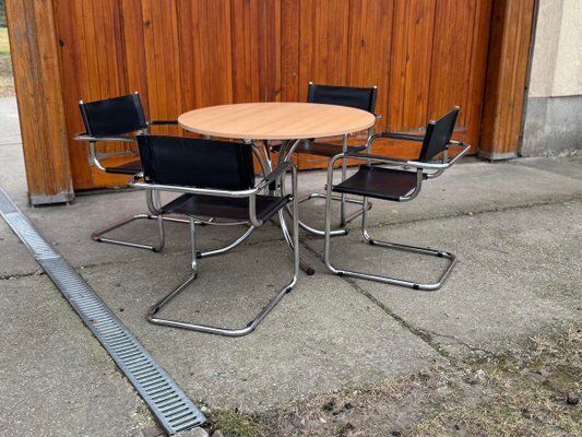 Italian Round Effezeta Dining Table With Chairs, 1990s, Set Of 5 photo for sale