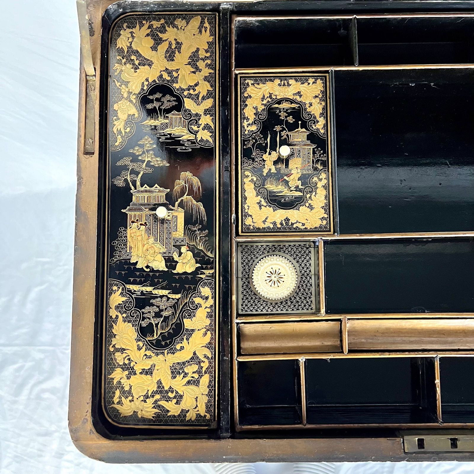 Regency Chinoiserie Chinese Export Sewing/ Work Table photo 495.0