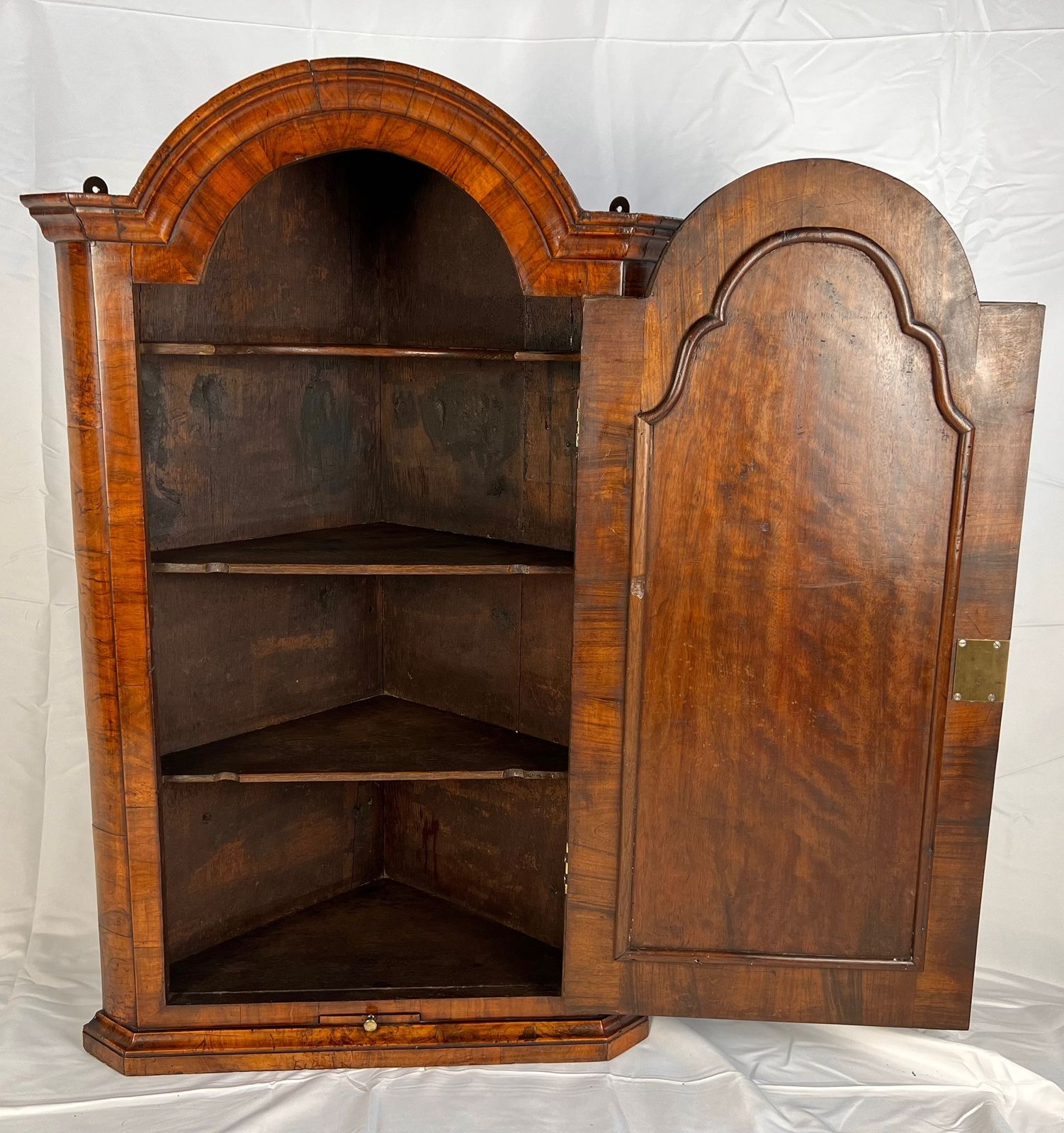 Queen Anne Walnut Wall Hanging Corner Cupboard With Mirror photo vinterior