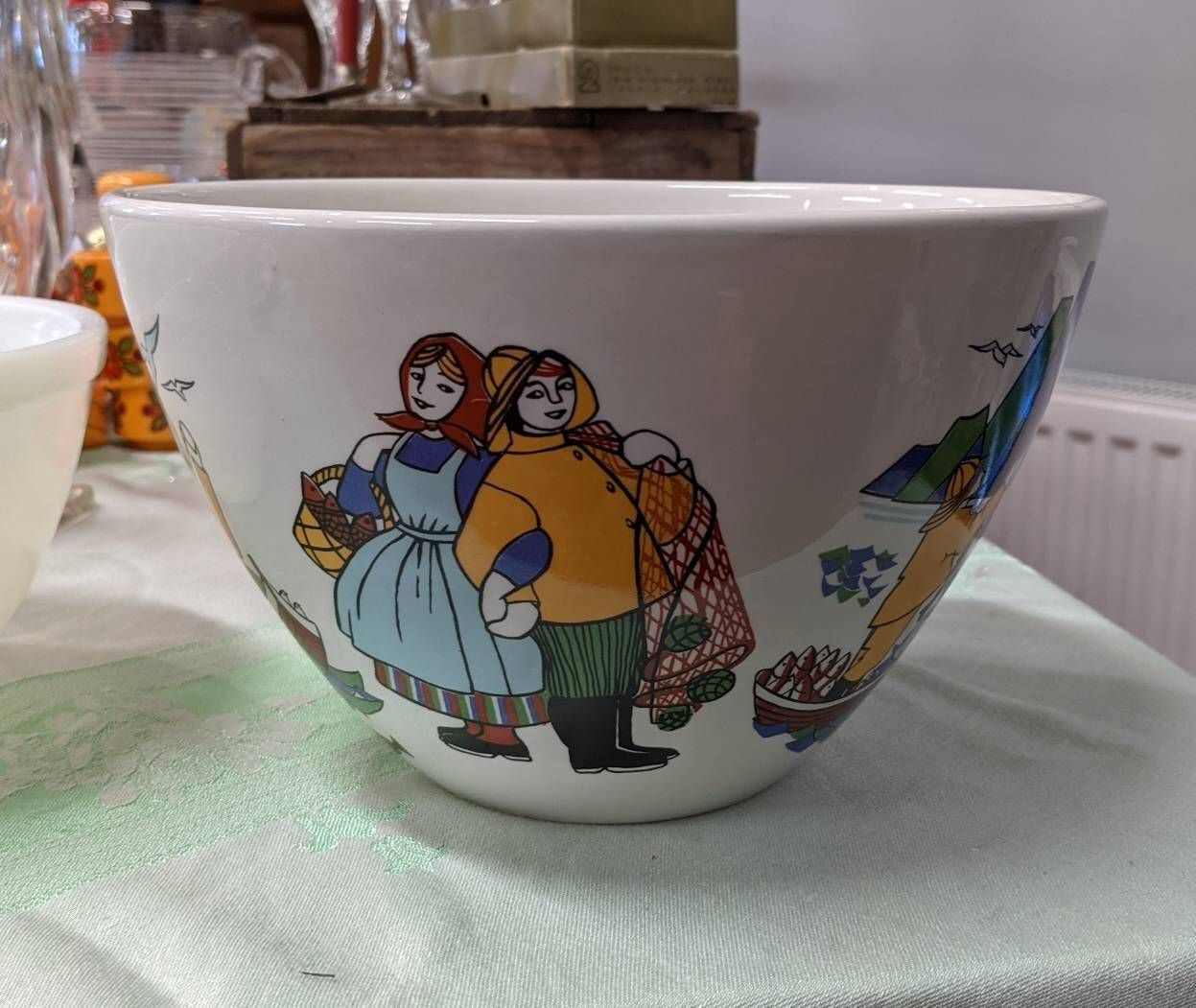 Flint Design (Figgjo Flint) Large Bowl Torskefiske Design Folk Art Fishing Norway Norse Scandinavian