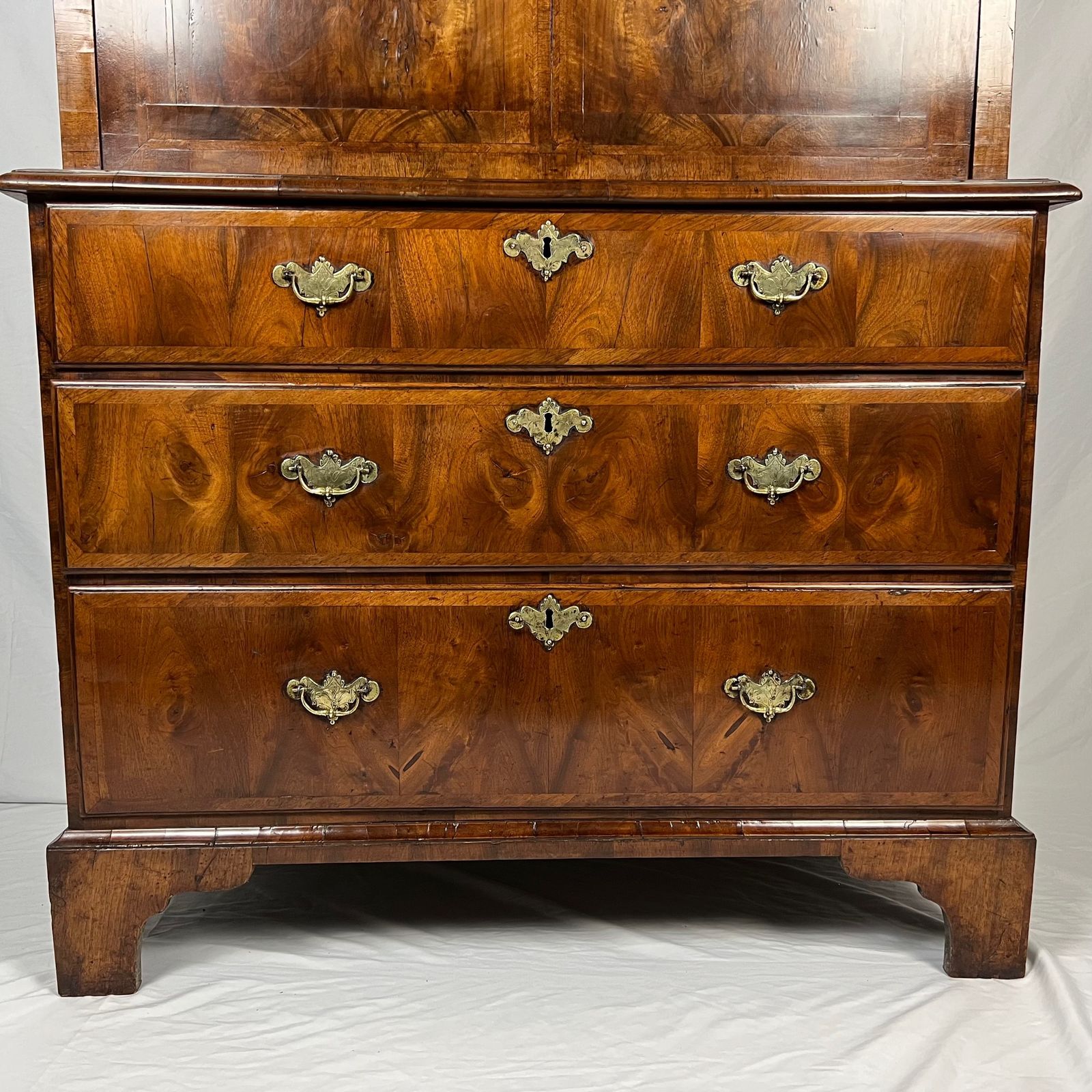 Furniture Queen Anne/ George I Inlaid, Figured Walnut Escritoire photo