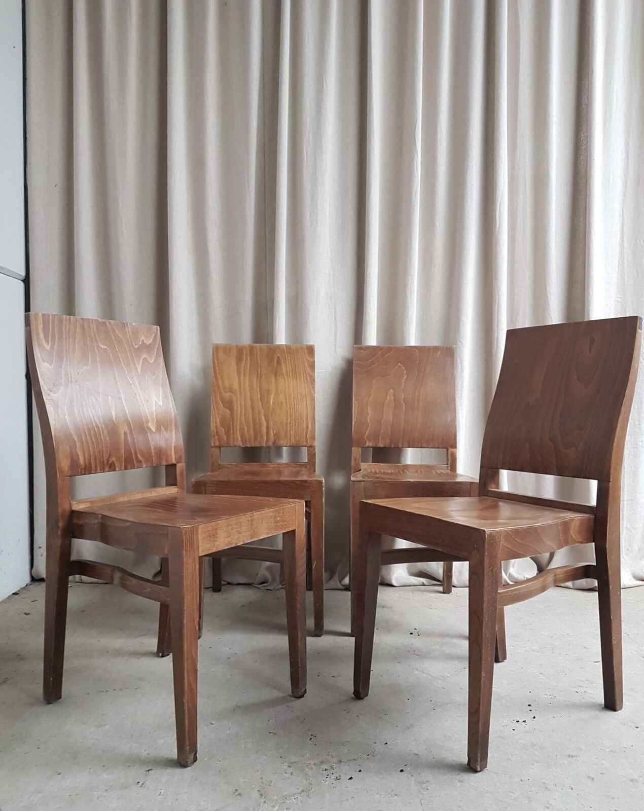 Vtg Mid Century Style Industrial Set Of 4 Stacking Dining Chairs Retro R665