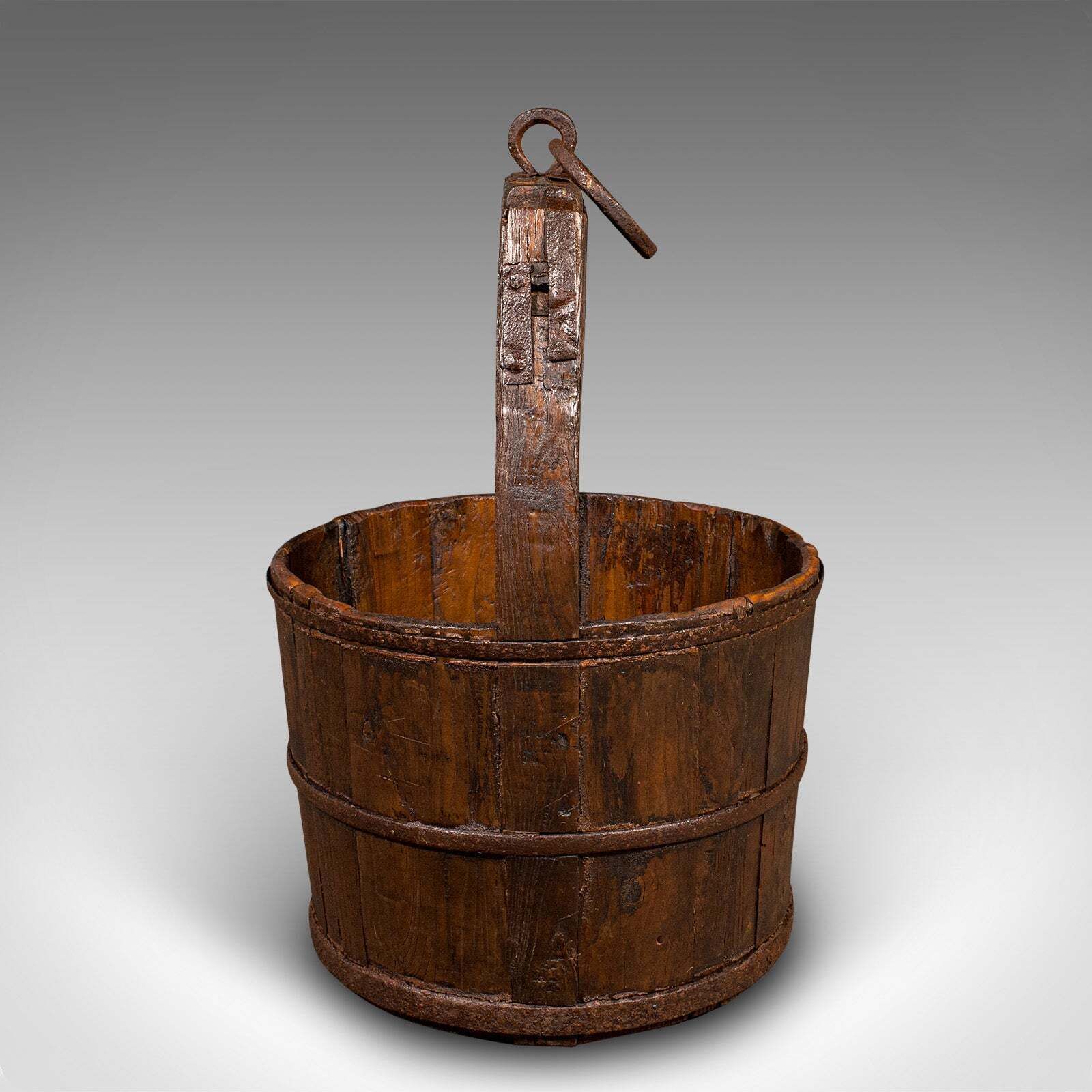Large Antique Country Garden Well Bucket, English, Planter, Georgian, Fuel Store photo 945.0
