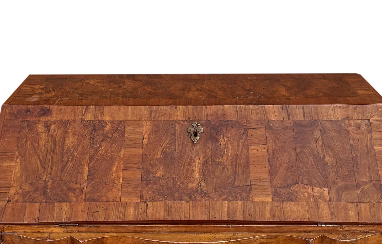 photo vinterior Venetian Louis XV Walnut Bureau Secretaire